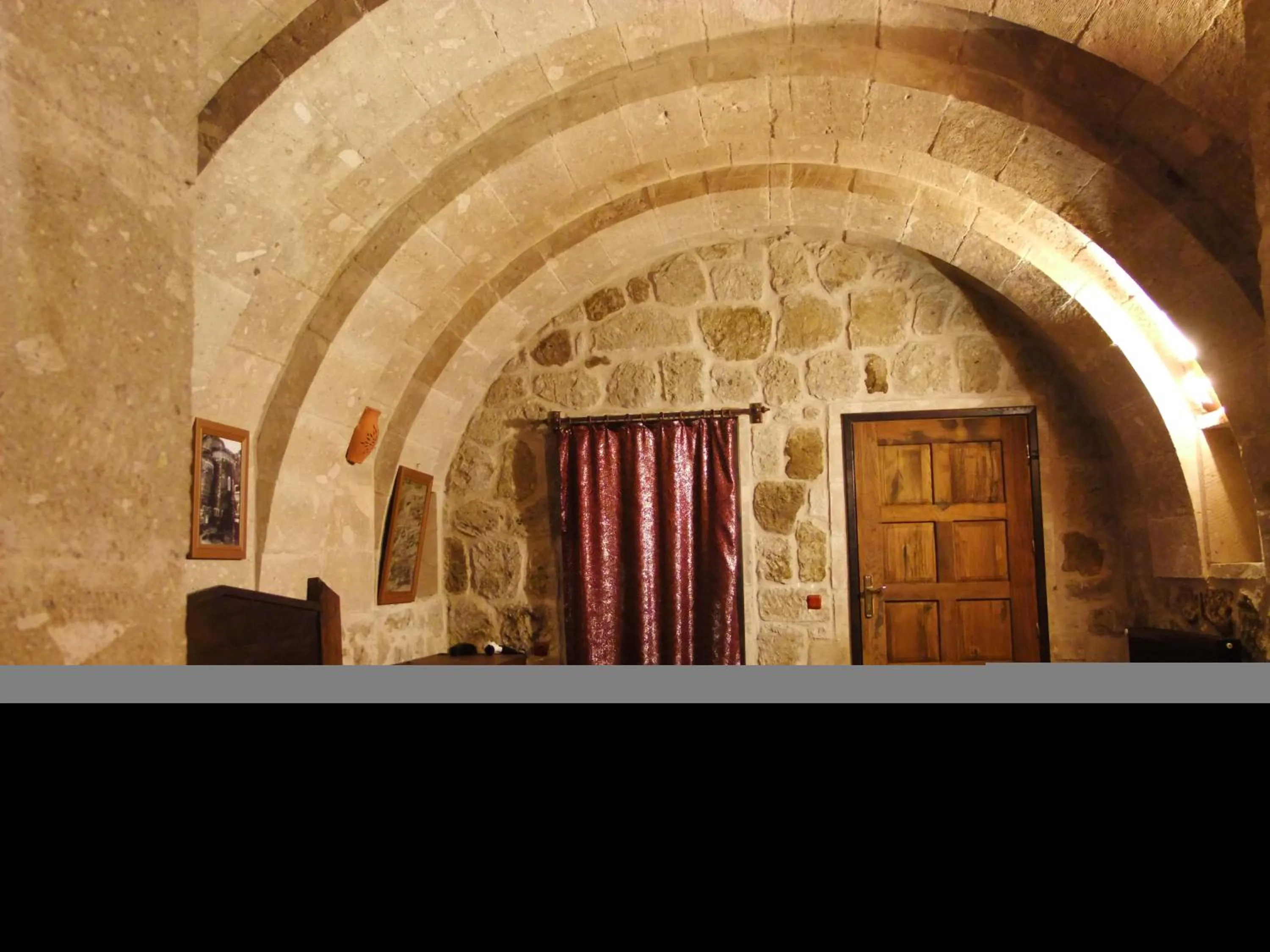 Photo of the whole room in Kapadokya Ihlara Konakları Otel Akinci Konagi