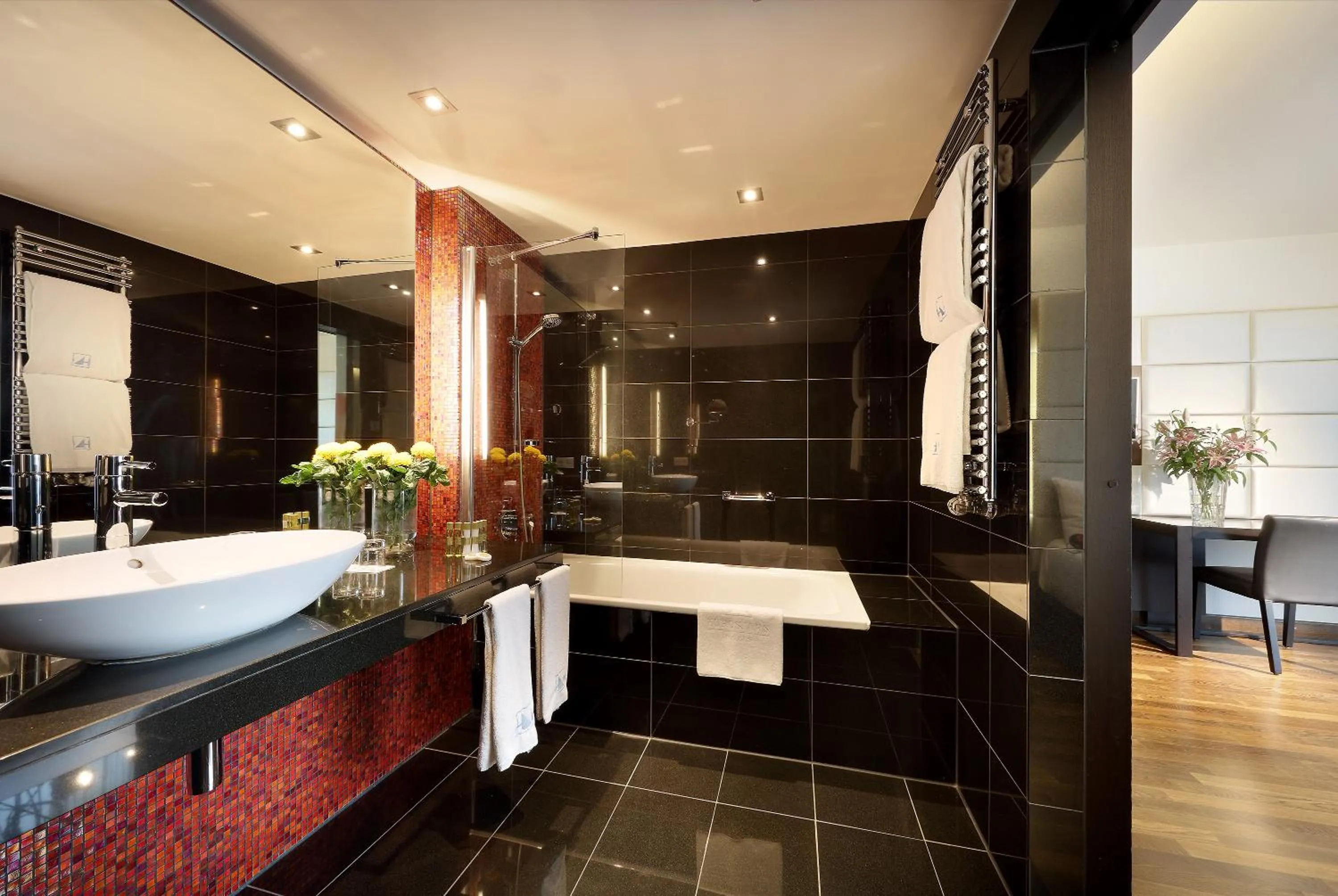 Bathroom in Eurostars Grand Central