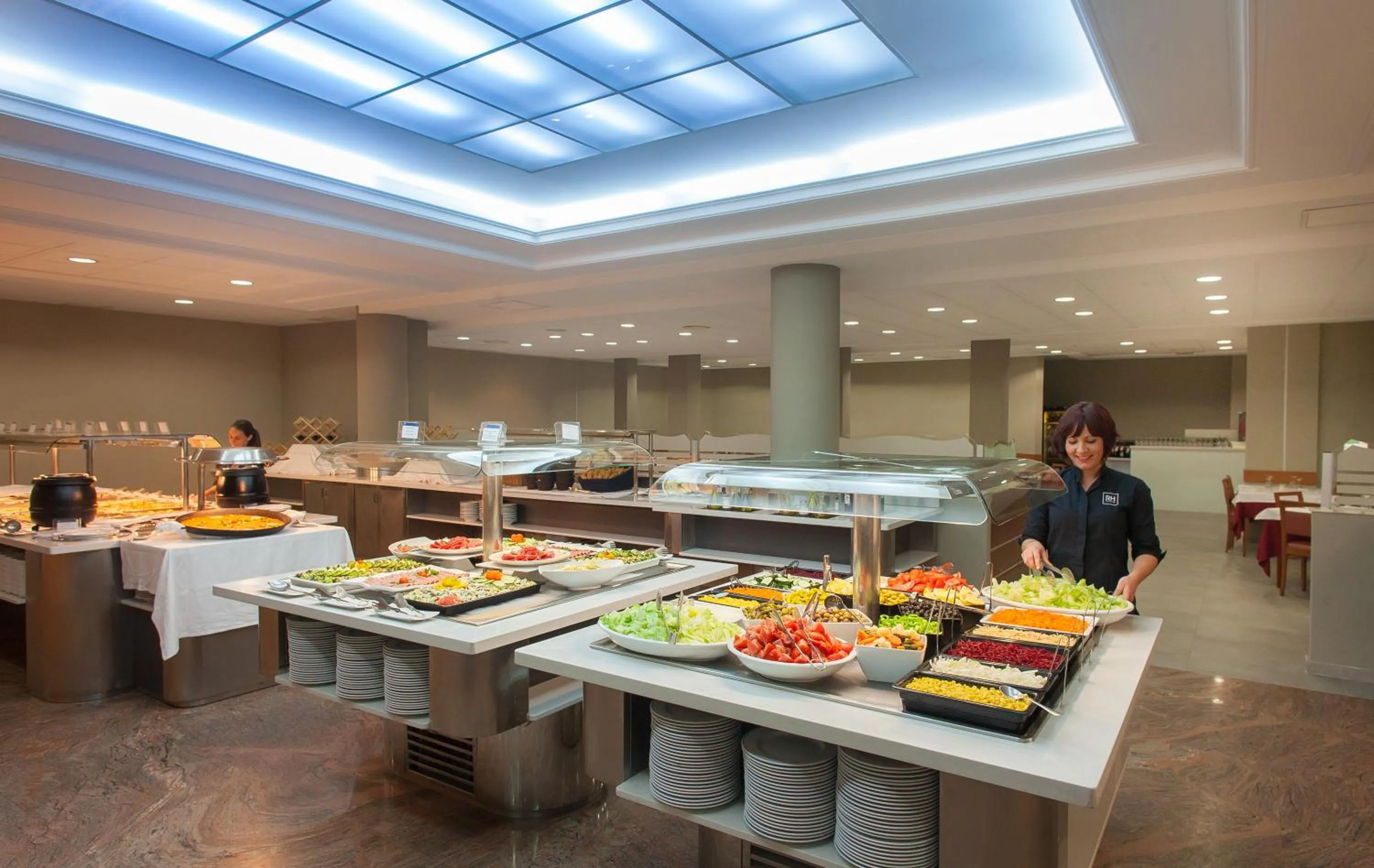 Staff in Hotel RH Vinaros Playa & Spa 4* Sup