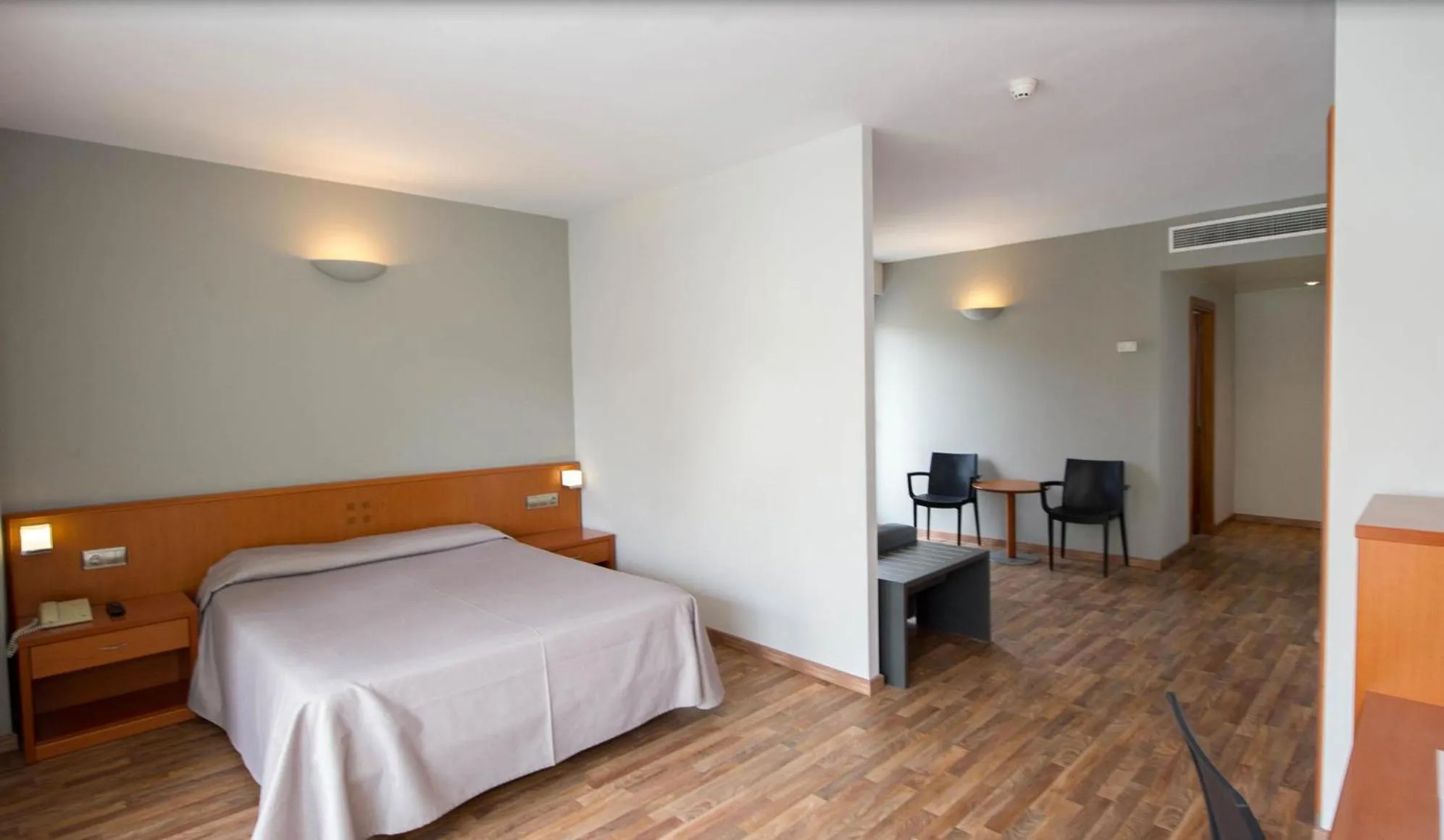 Bed in Hotel RH Vinaros Playa & Spa 4* Sup