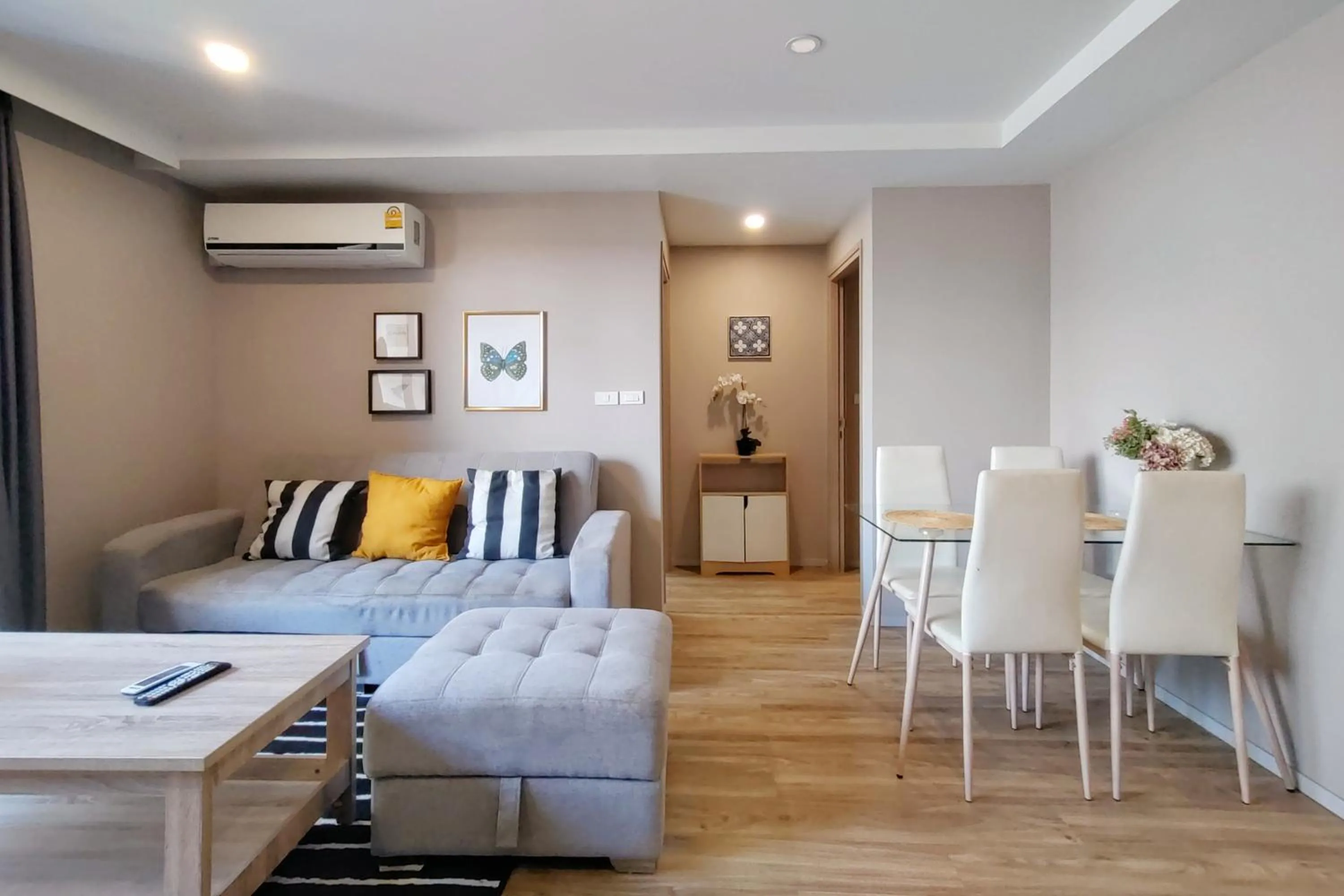 Living room in Blossom Sathon Condo