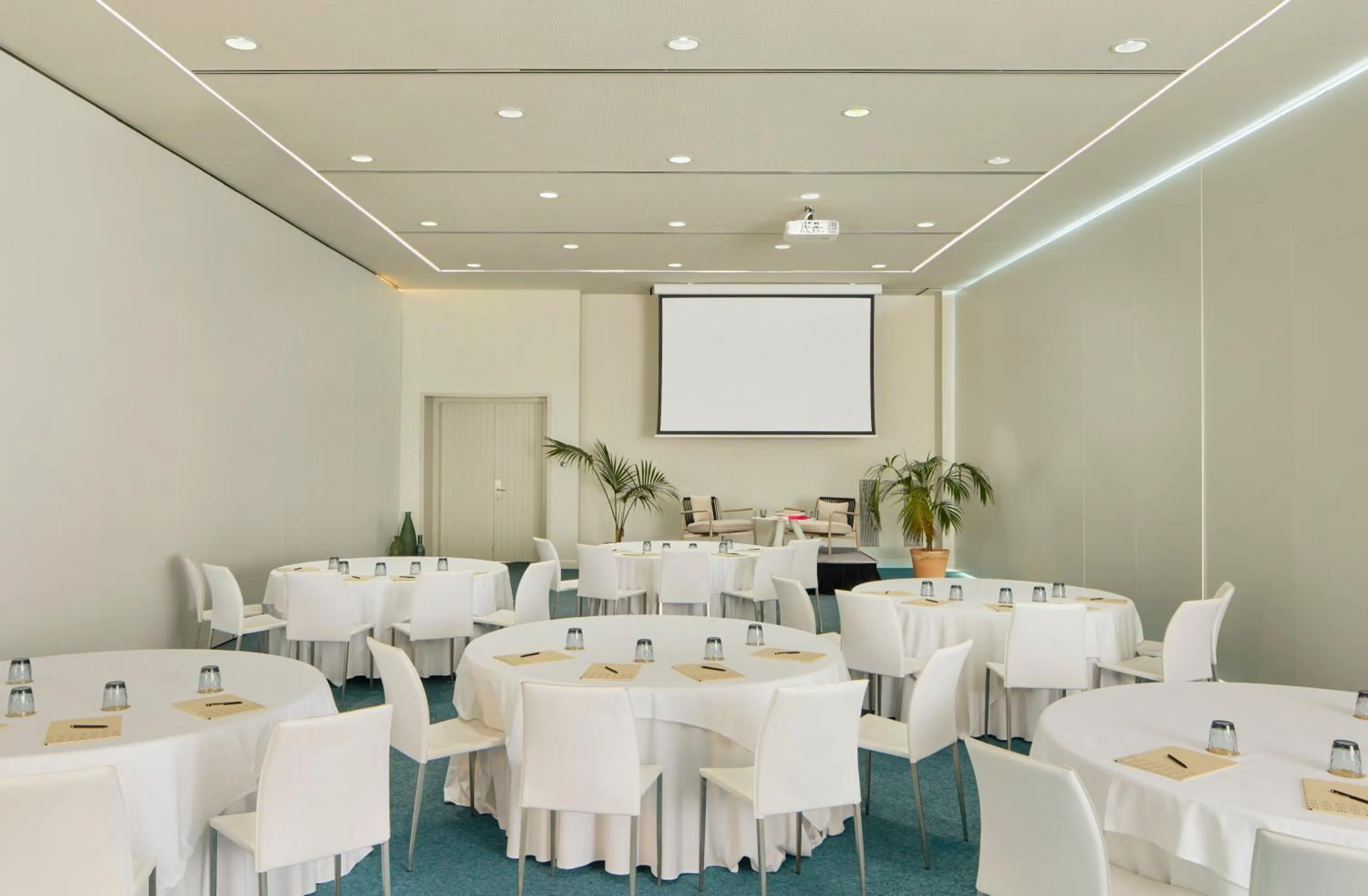 Business facilities in ME Sitges Terramar