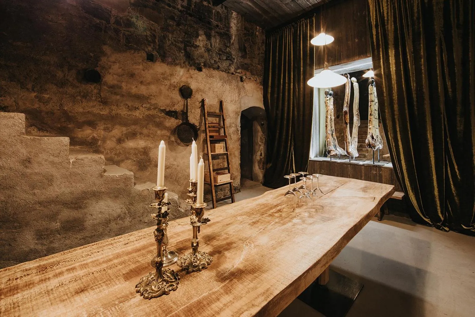 Property building in Presulis Hideaway Apartments & Restaurant