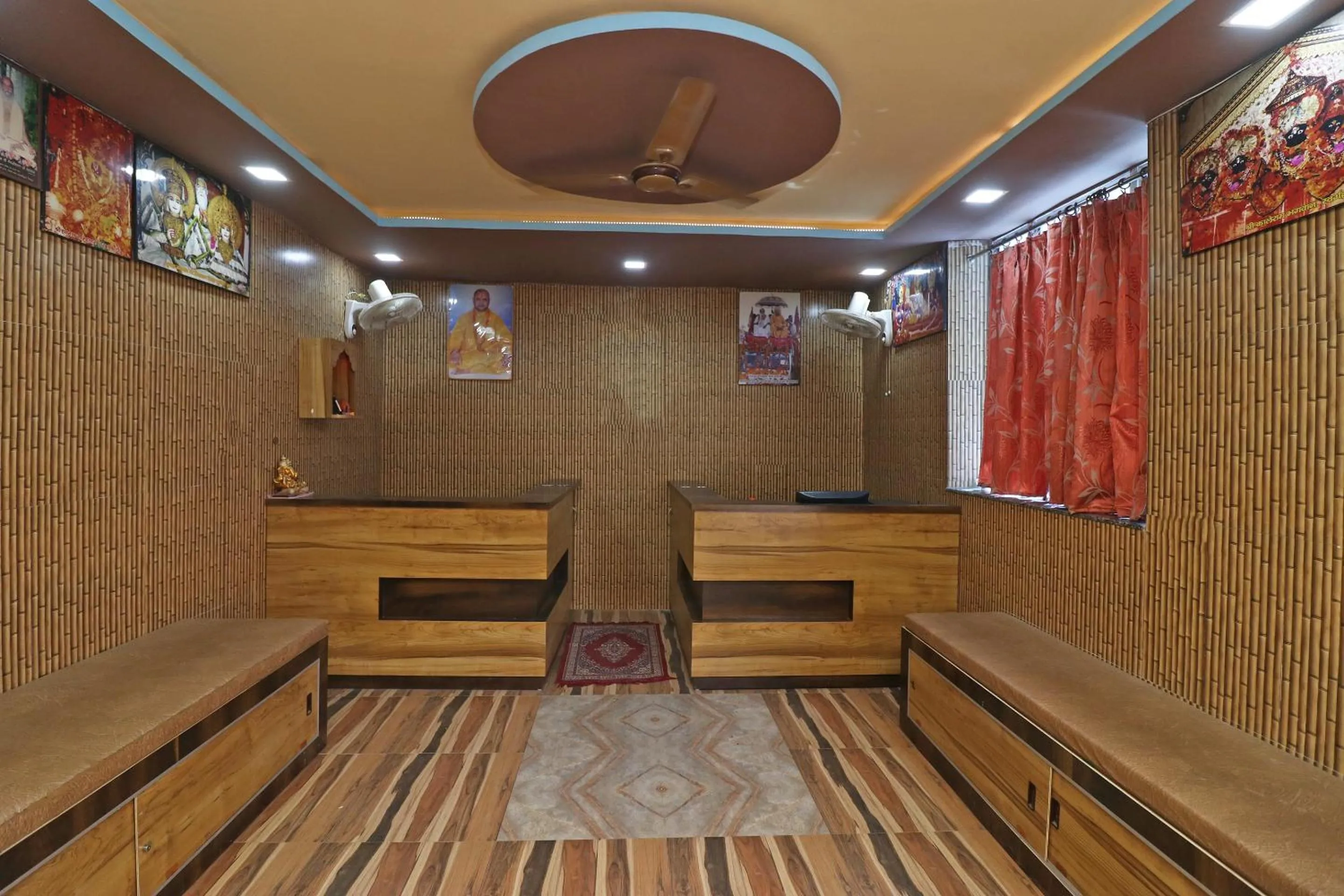 Lobby or reception in SPOT ON 38000 Vaidehi Bhawan