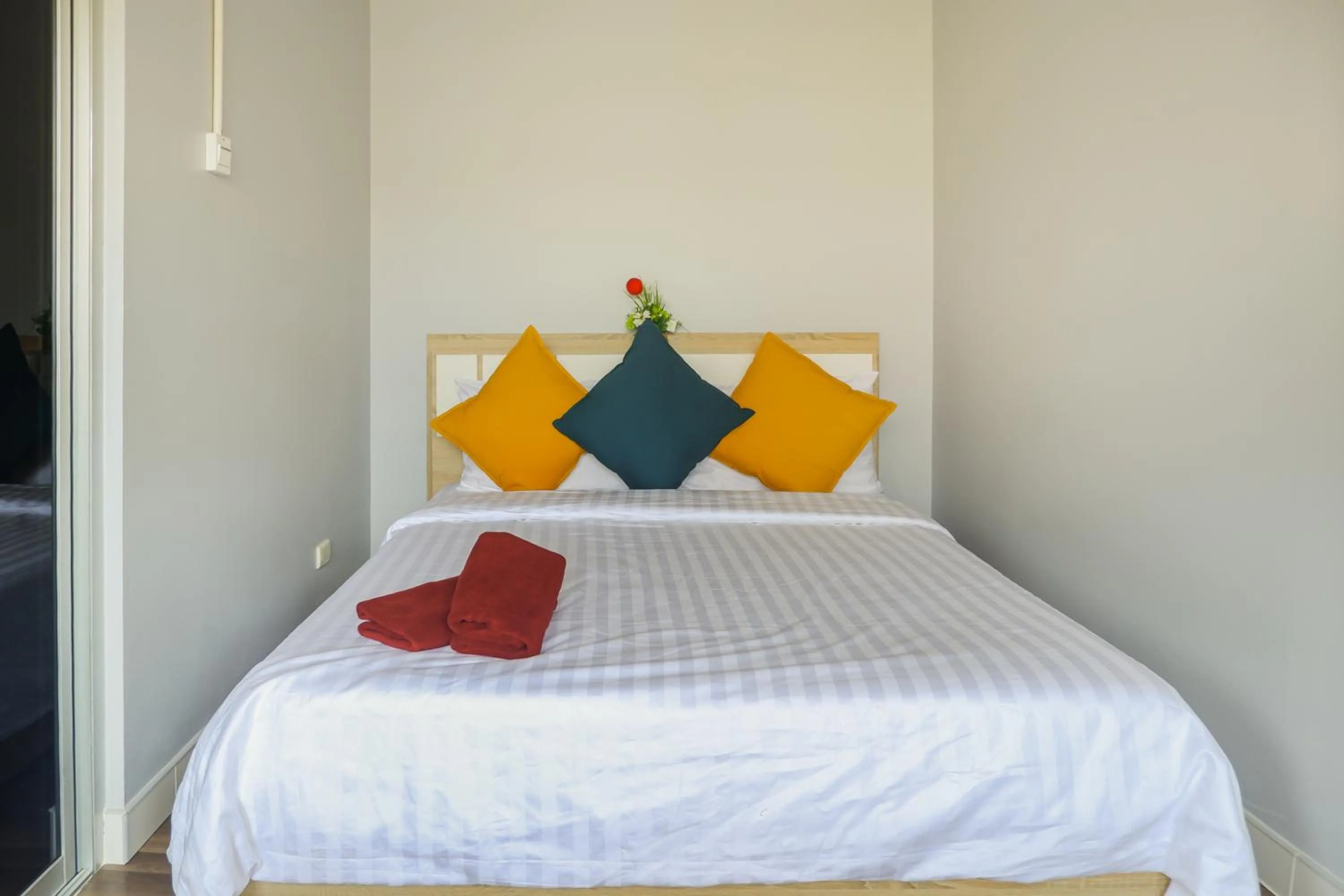 Bed in Bangkok Impact Popular Comdominium