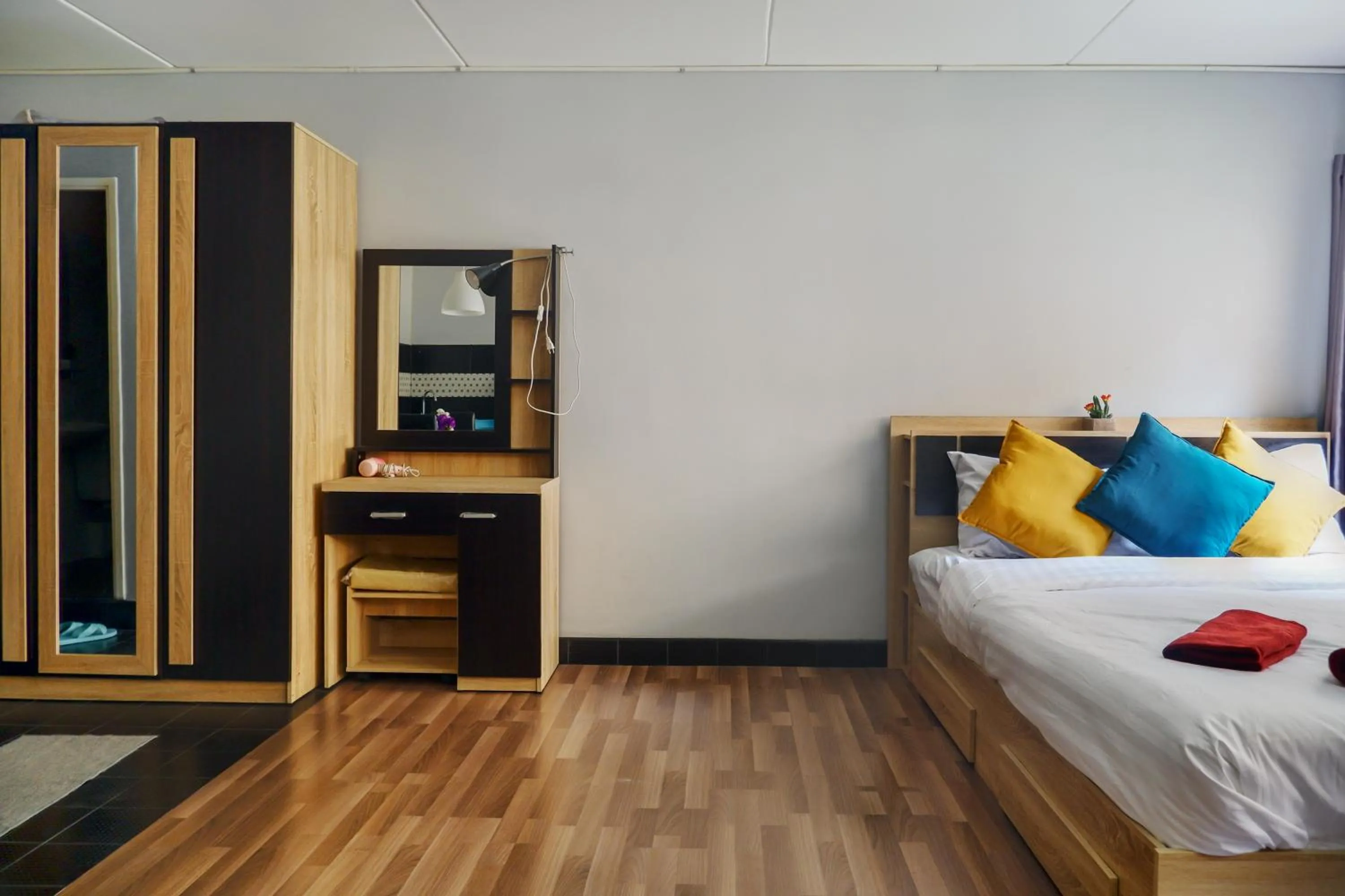 Photo of the whole room in Bangkok Impact Popular Comdominium