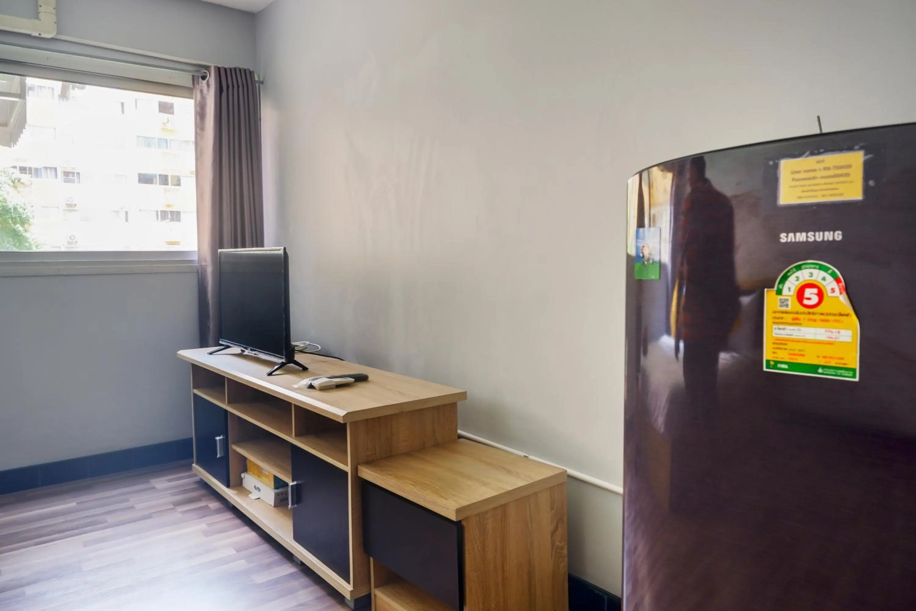 TV and multimedia in Bangkok Impact Popular Comdominium