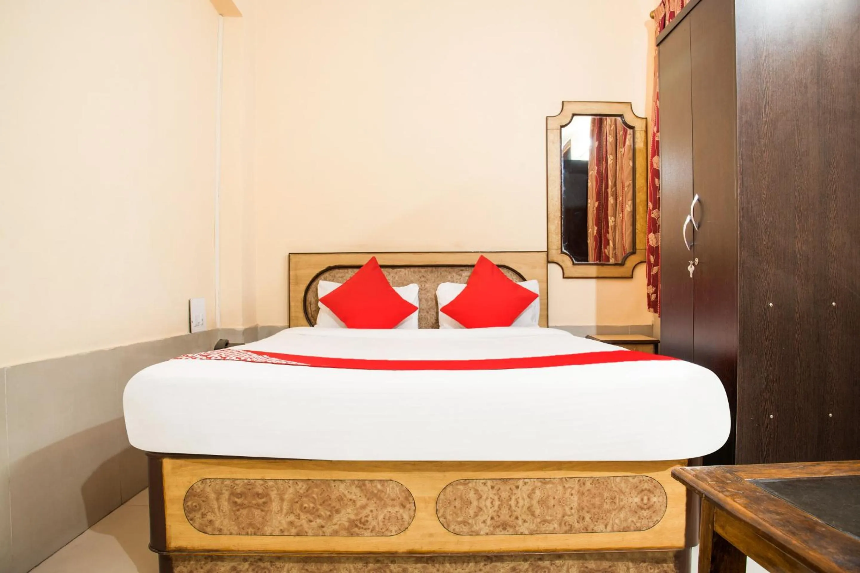 Bedroom, Bed in Hotel O Embassy Exhibition Rd