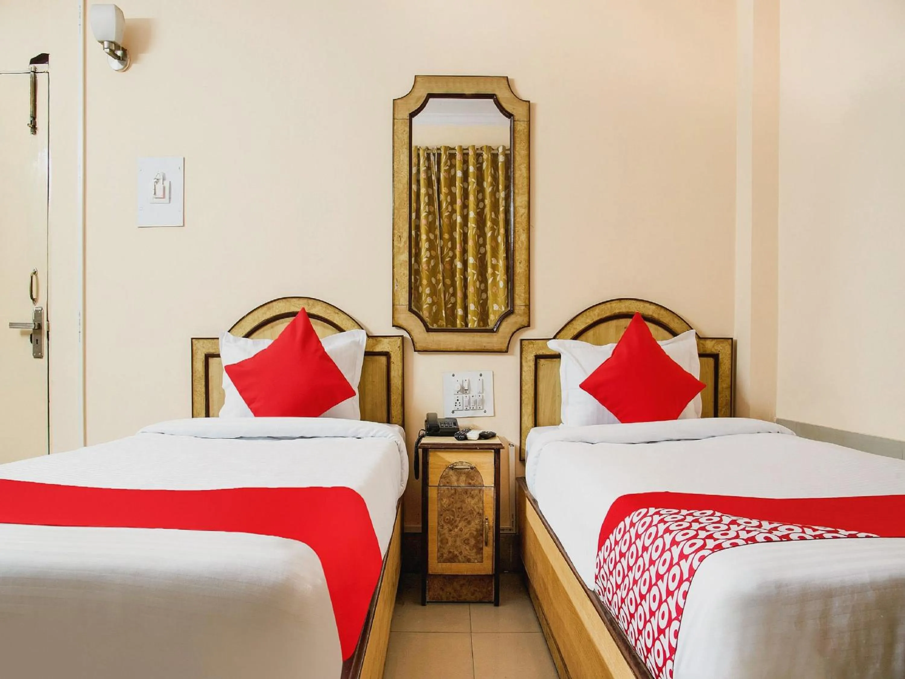 Bedroom, Bed in Hotel O Embassy Exhibition Rd