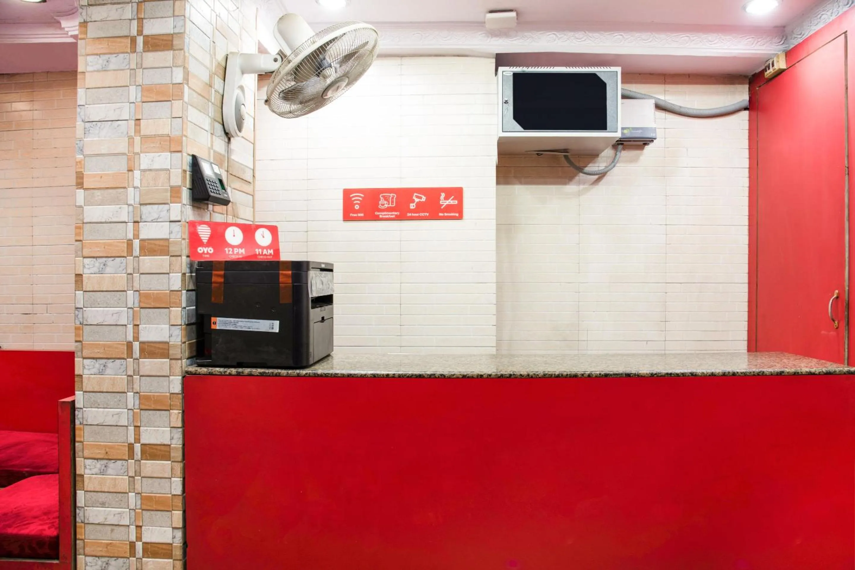 Lobby or reception in Hotel O Embassy Exhibition Rd