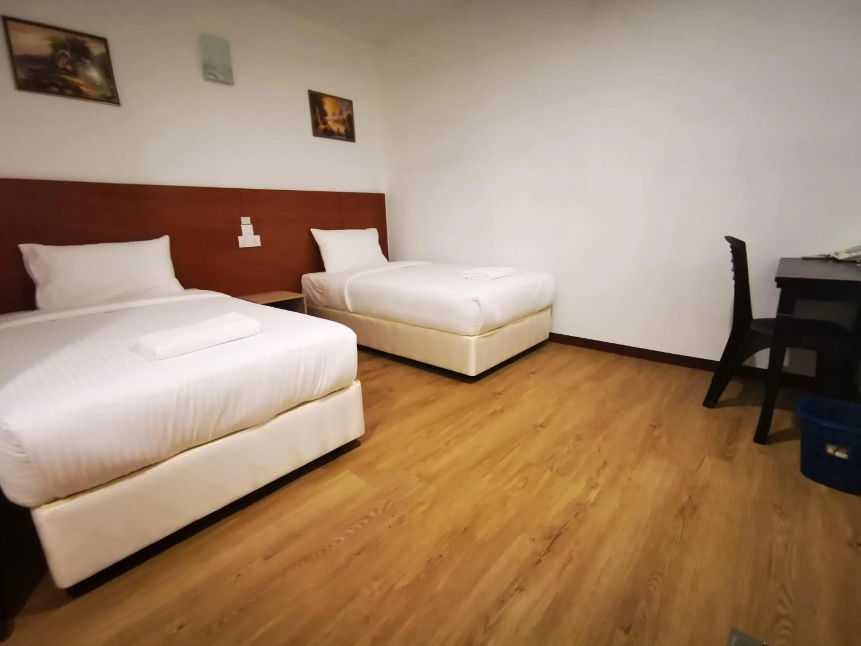 Deluxe Twin Room in Amanjaya Hotel Deluxe Twin Room in Amanjaya Hotel