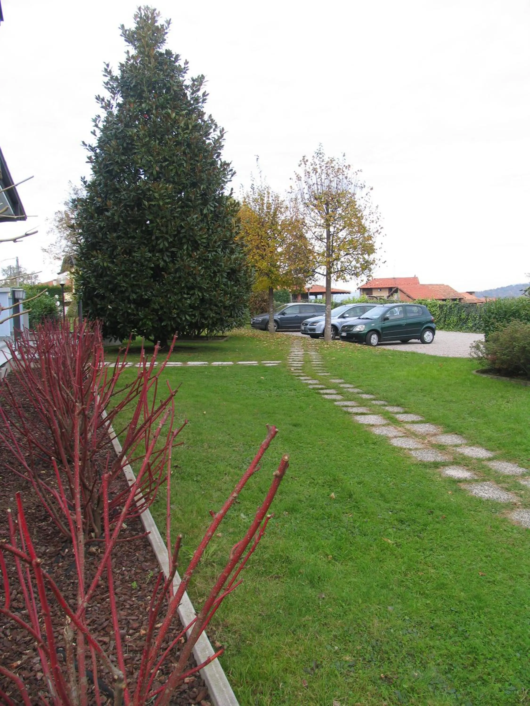 Garden in Albergo Residence Isotta