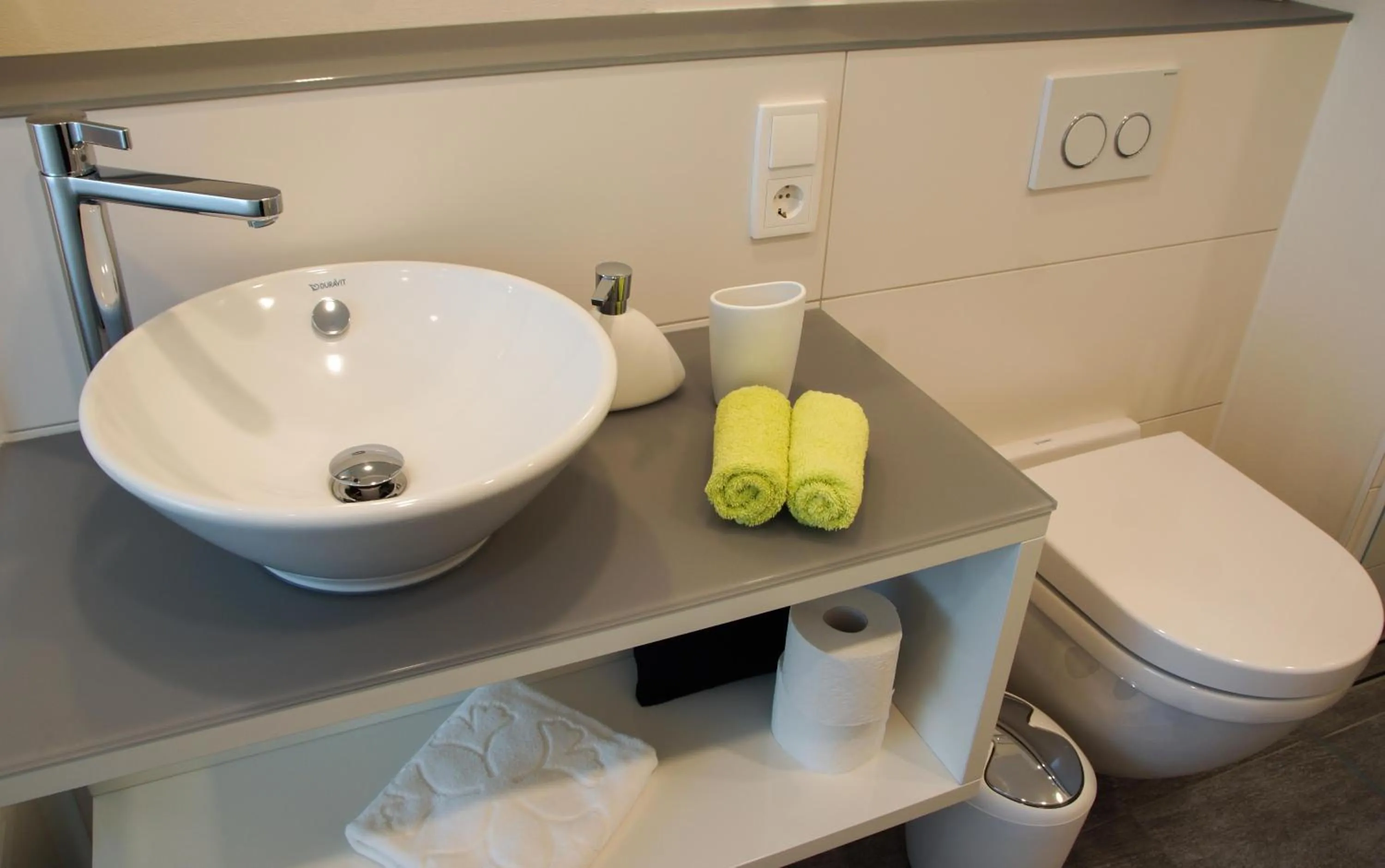 Bathroom in Taome Feng Shui Stadthotel Breisgau