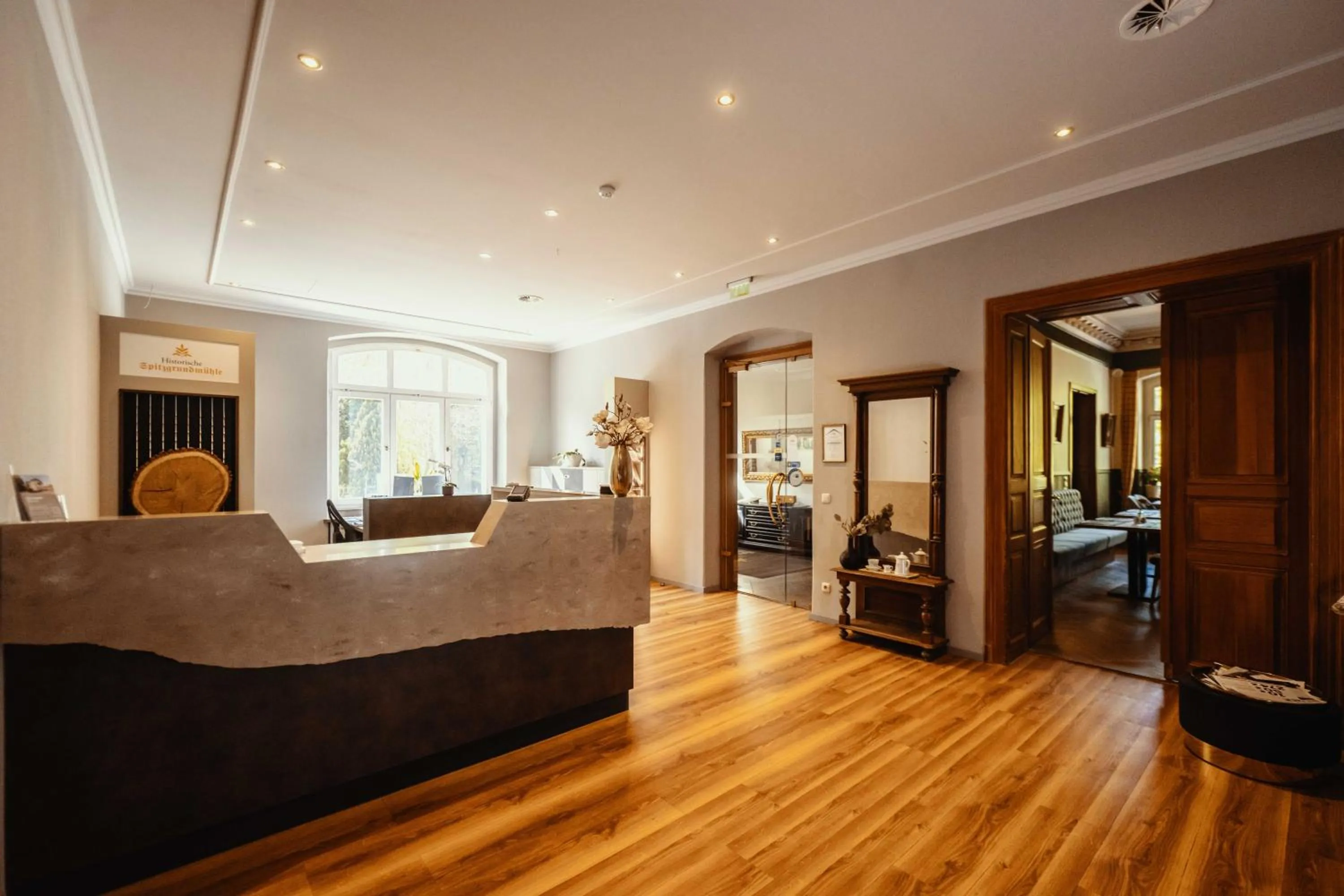 Lobby or reception, Bed in Historische Spitzgrundmühle