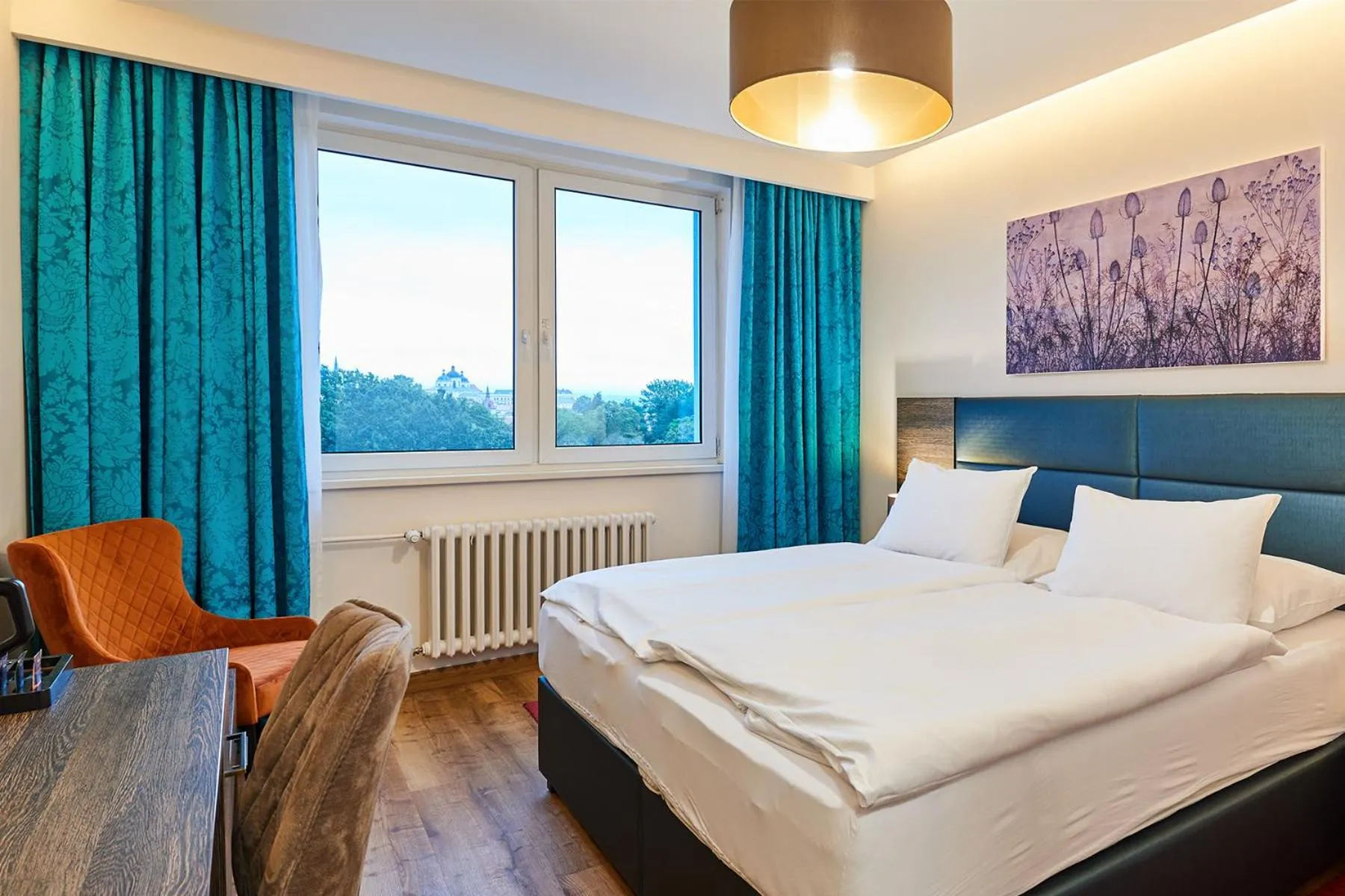 Bedroom, Bed in CENTRAL PARK FLORA