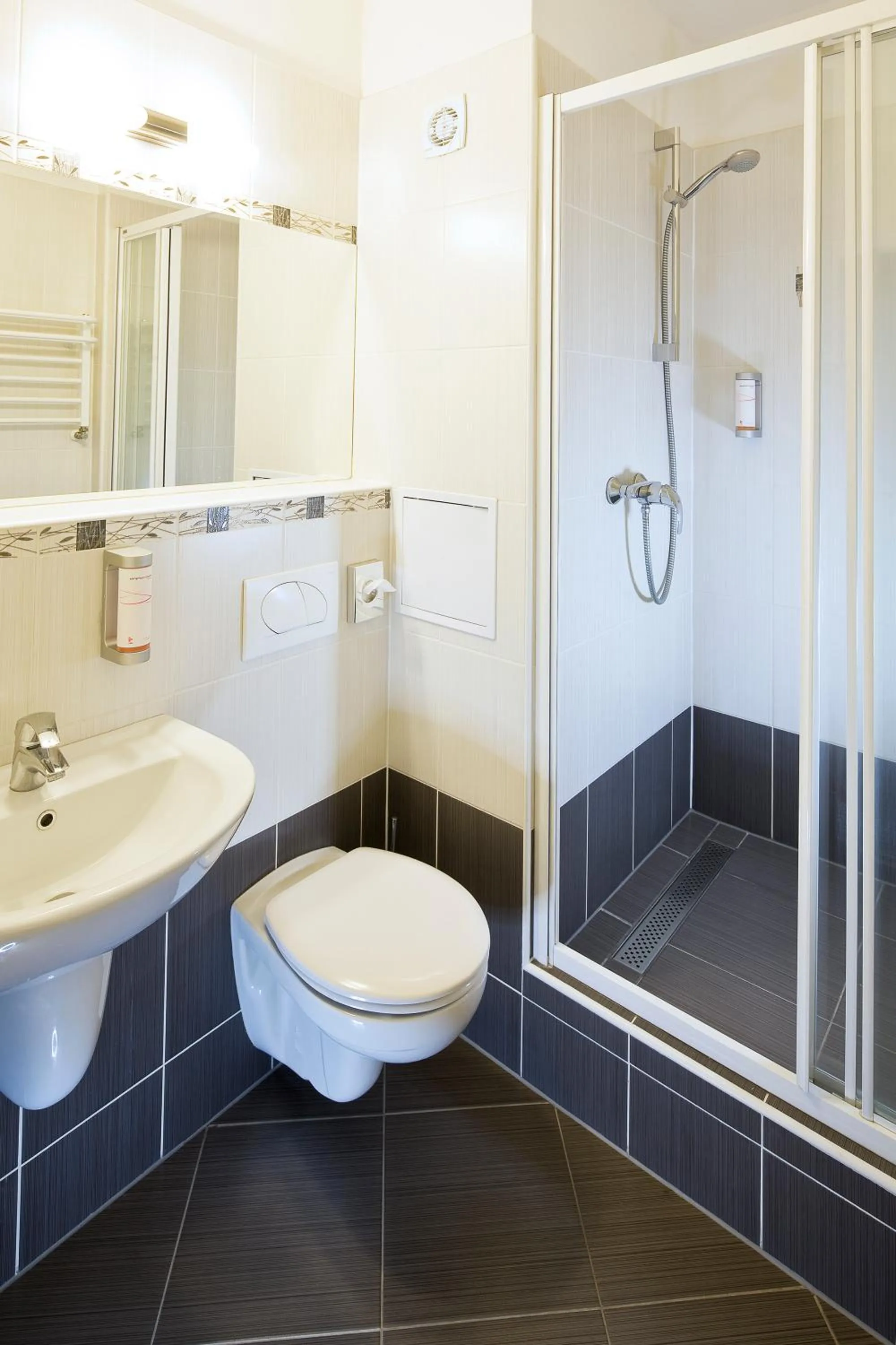 Bathroom in CENTRAL PARK FLORA