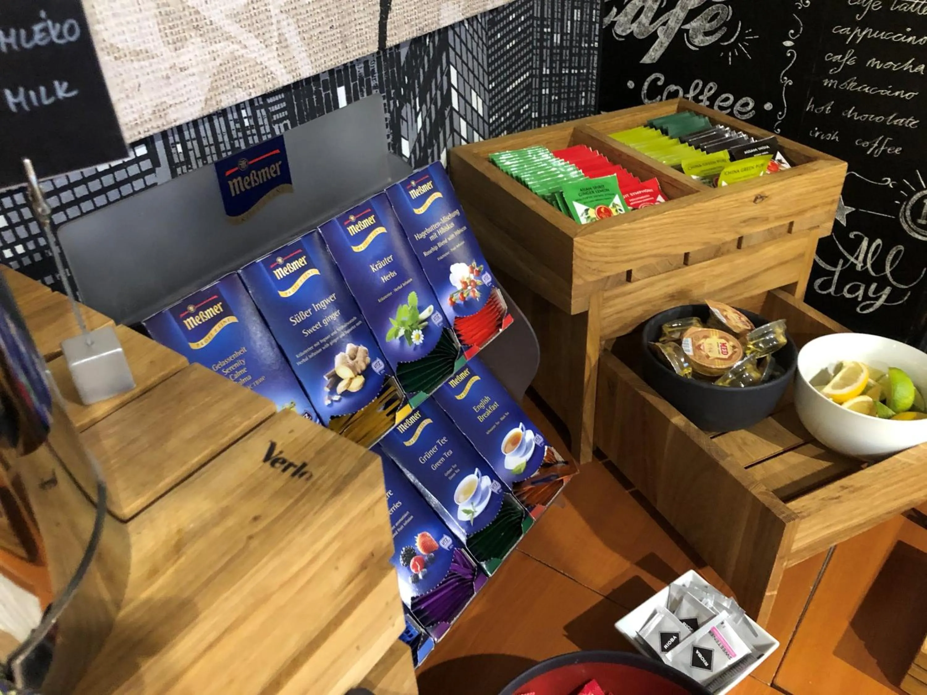 Buffet breakfast in CENTRAL PARK FLORA