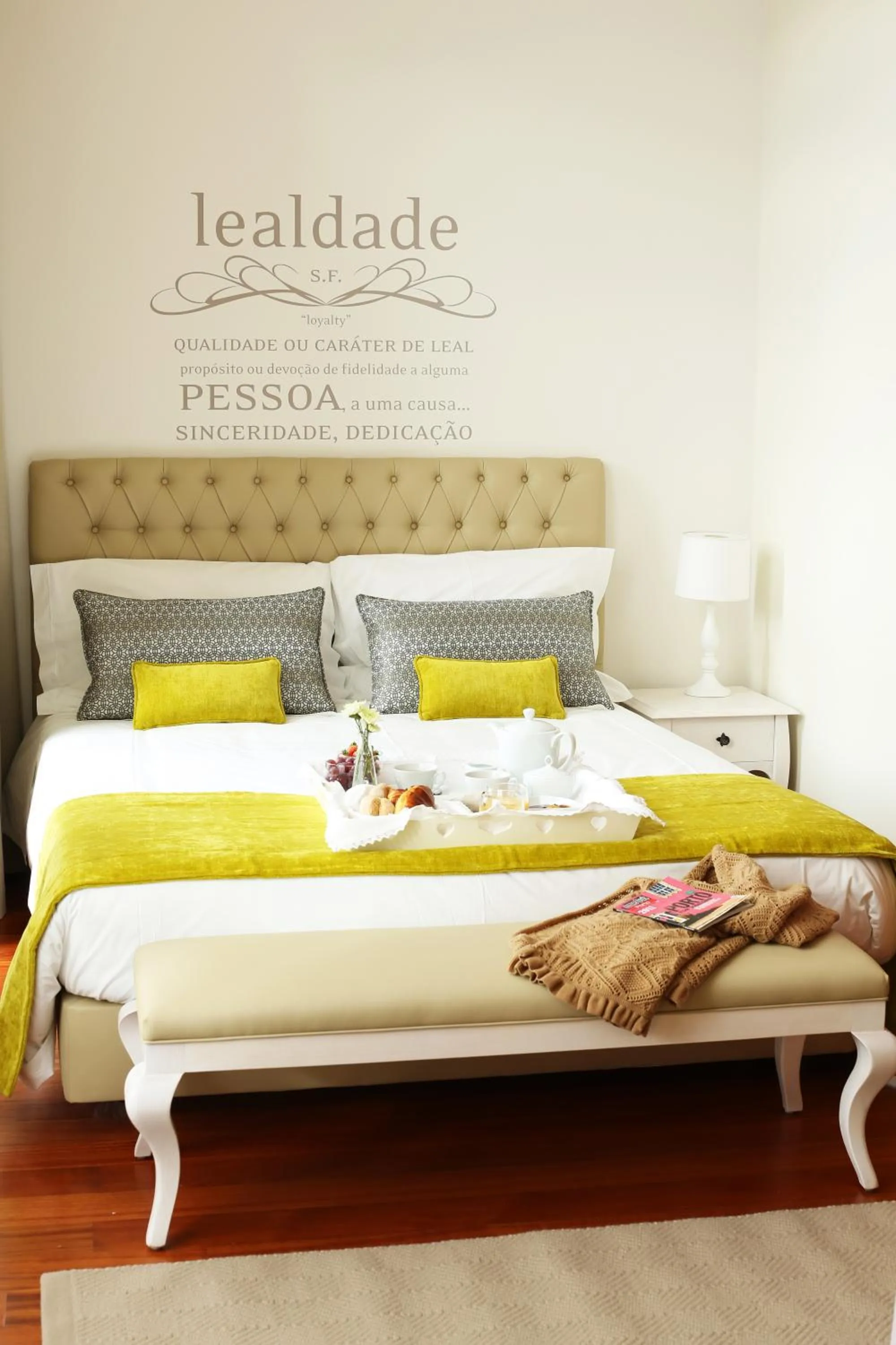 Bed in Solar Egas Moniz-Charming House & Local Experiences