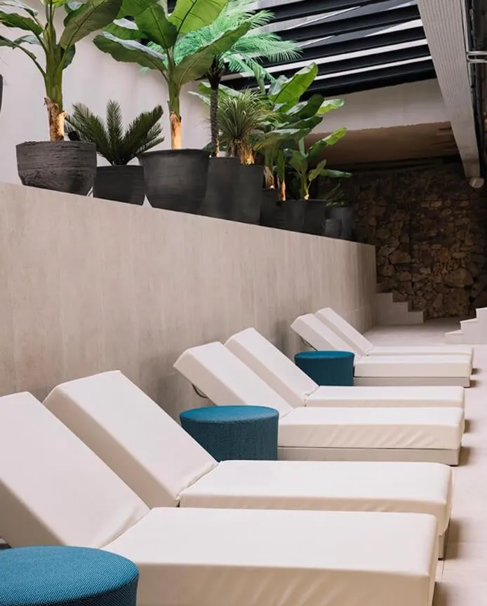 Swimming pool in Eden Roc Hotel & Spa by Brava Hoteles