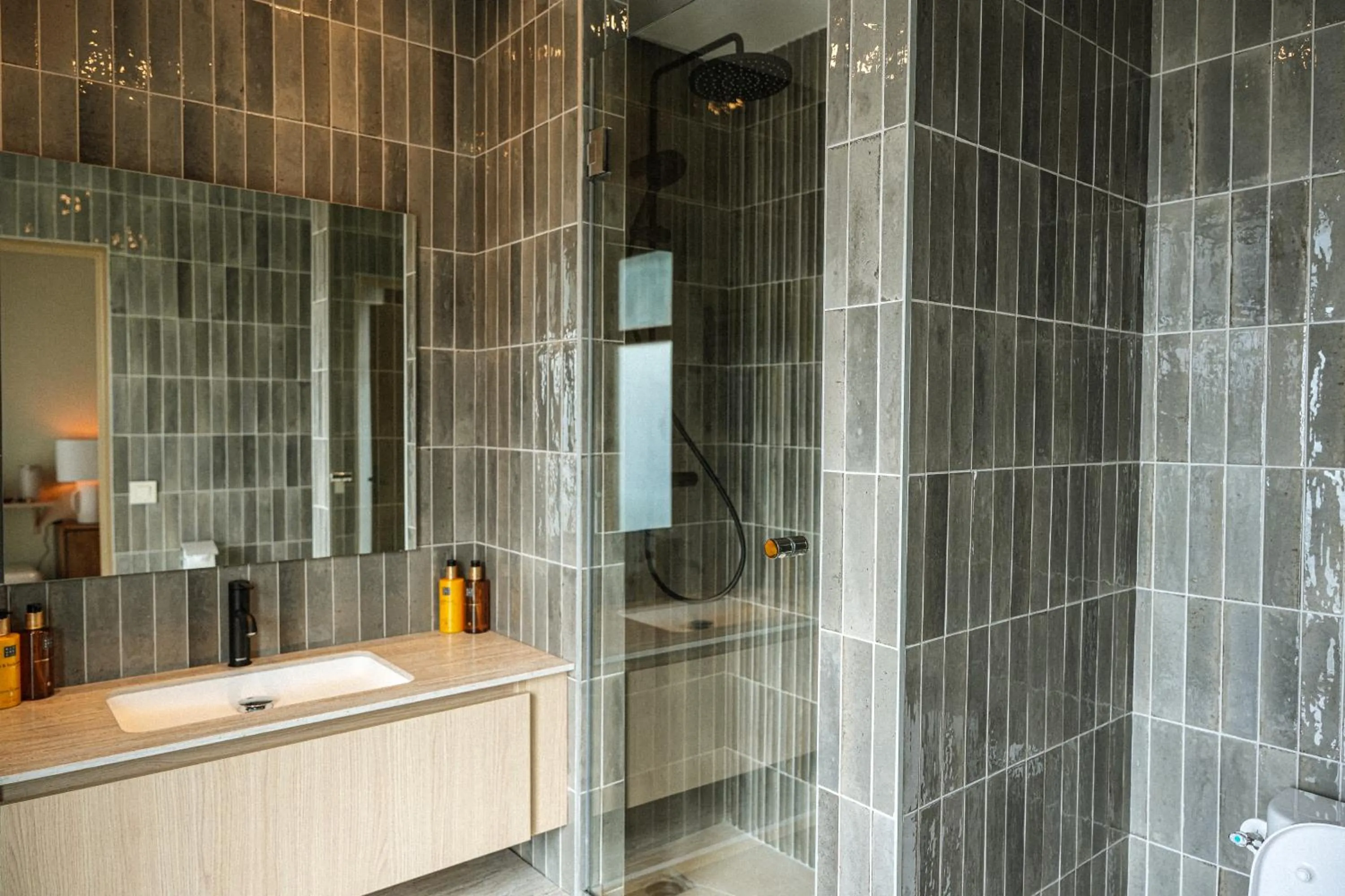 Shower in Roc Seven Biarritz