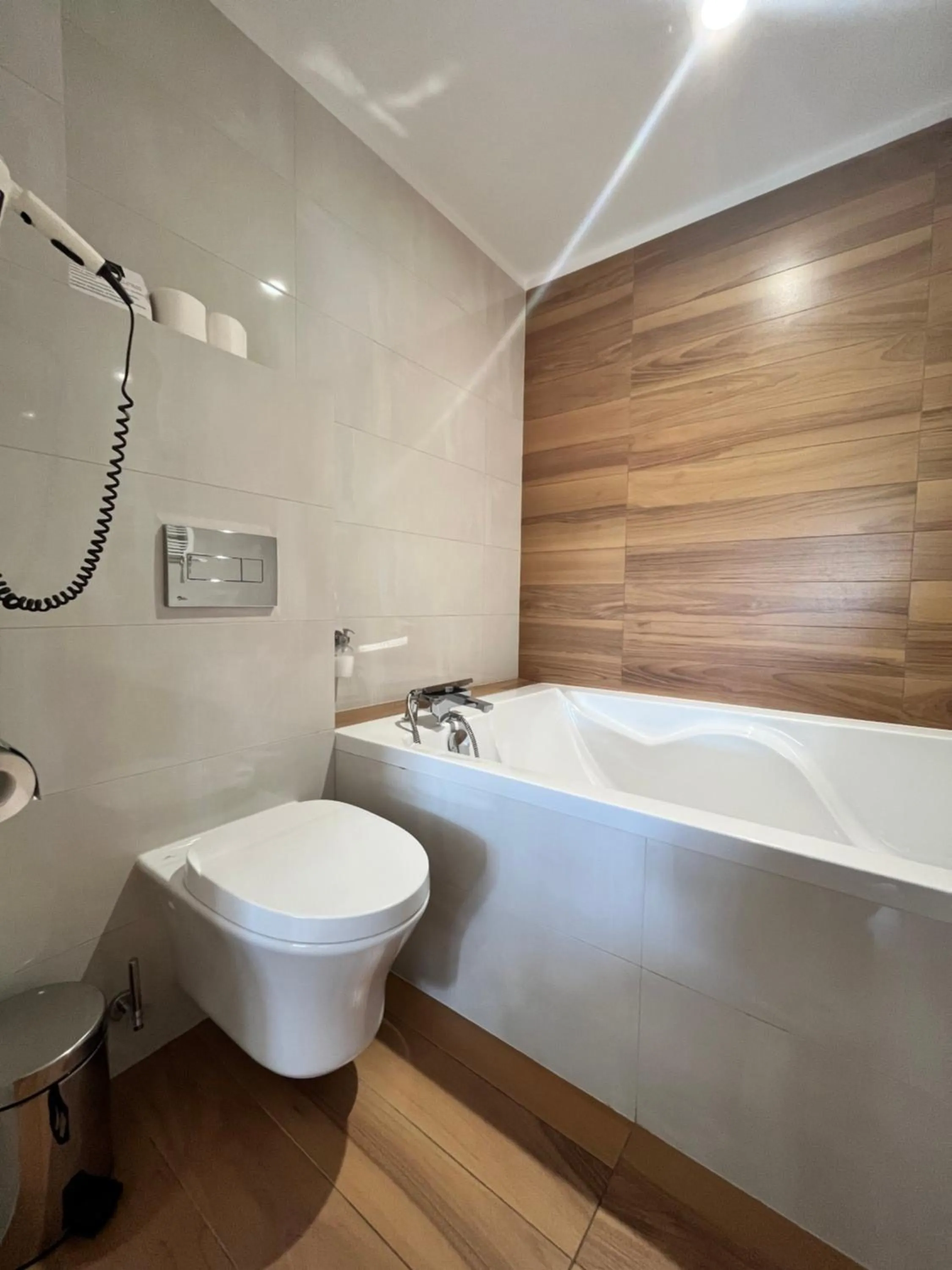 Shower in Hotel Kristoff