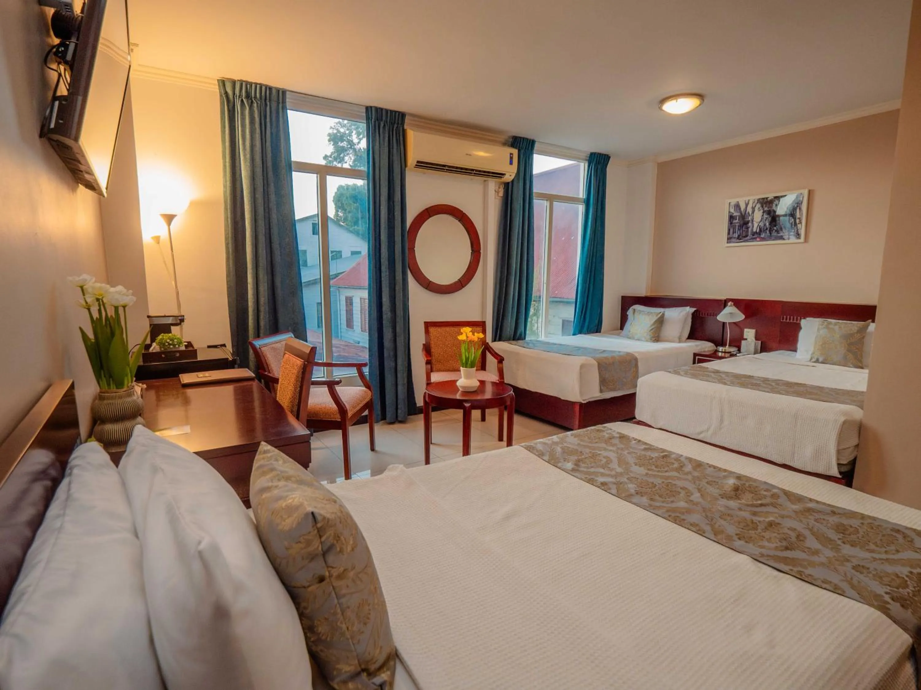 Bed in Hotel Palacio