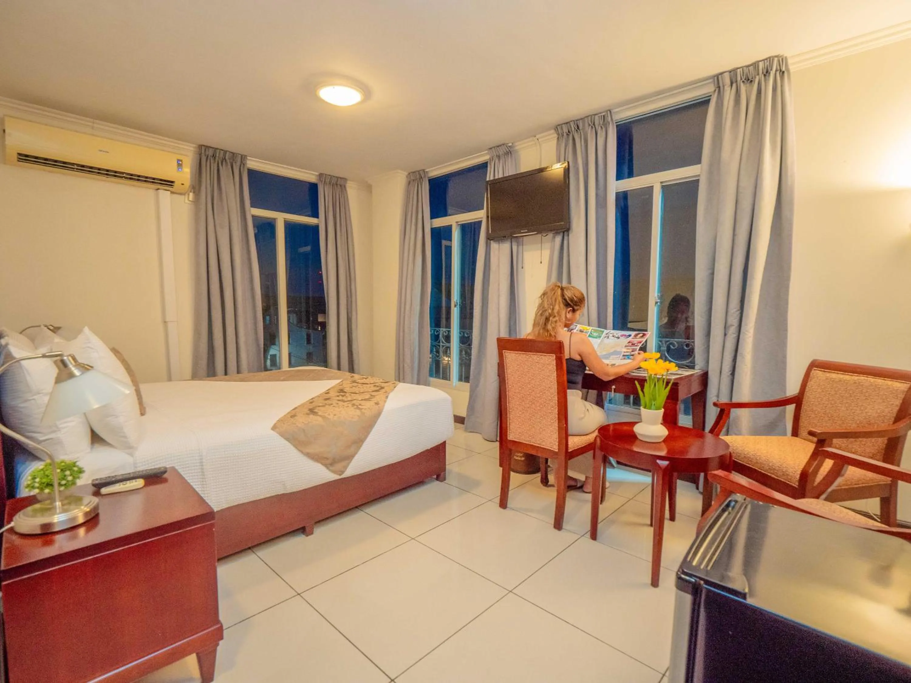 Bed in Hotel Palacio