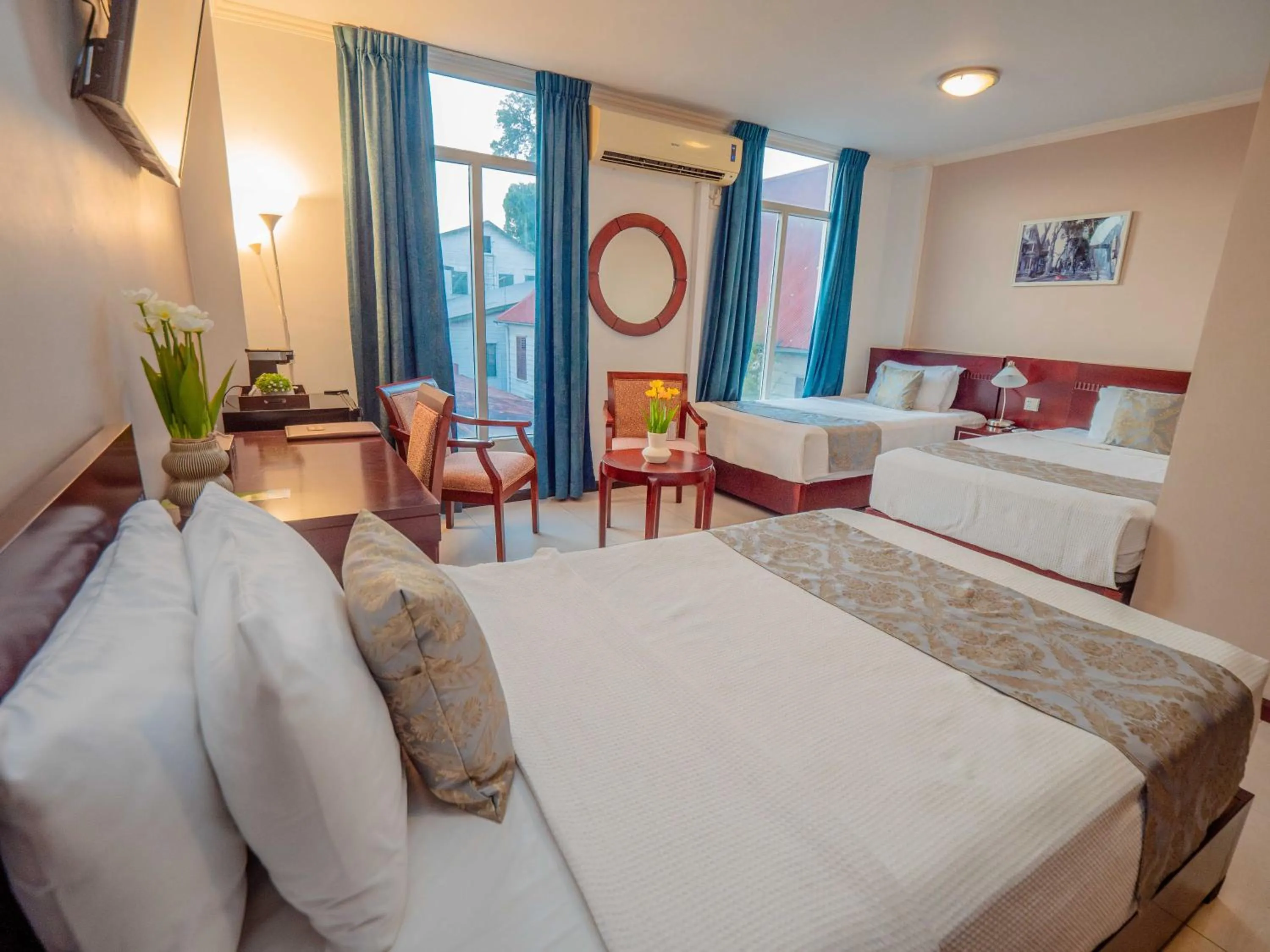 Bed in Hotel Palacio