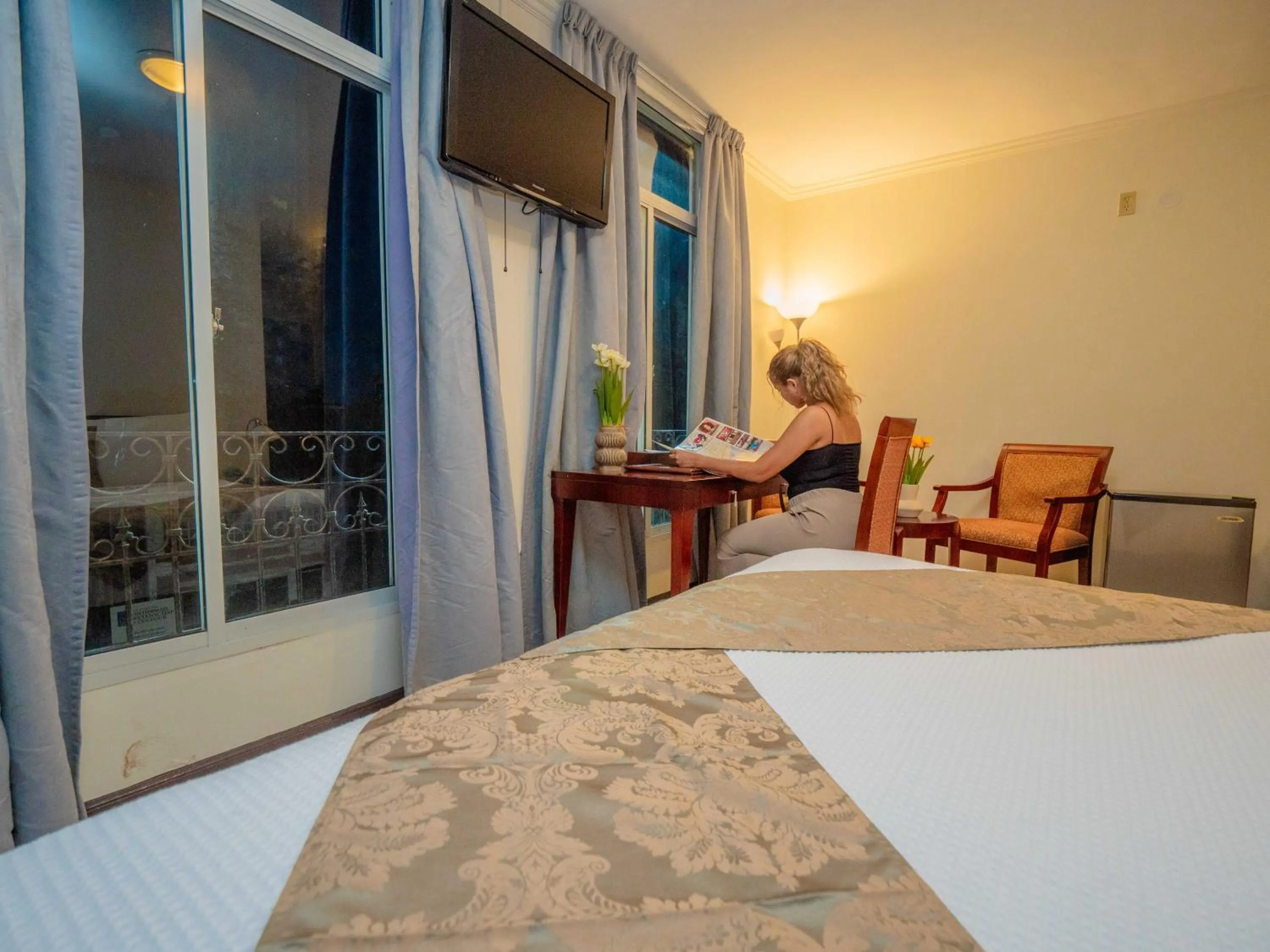 Bed in Hotel Palacio