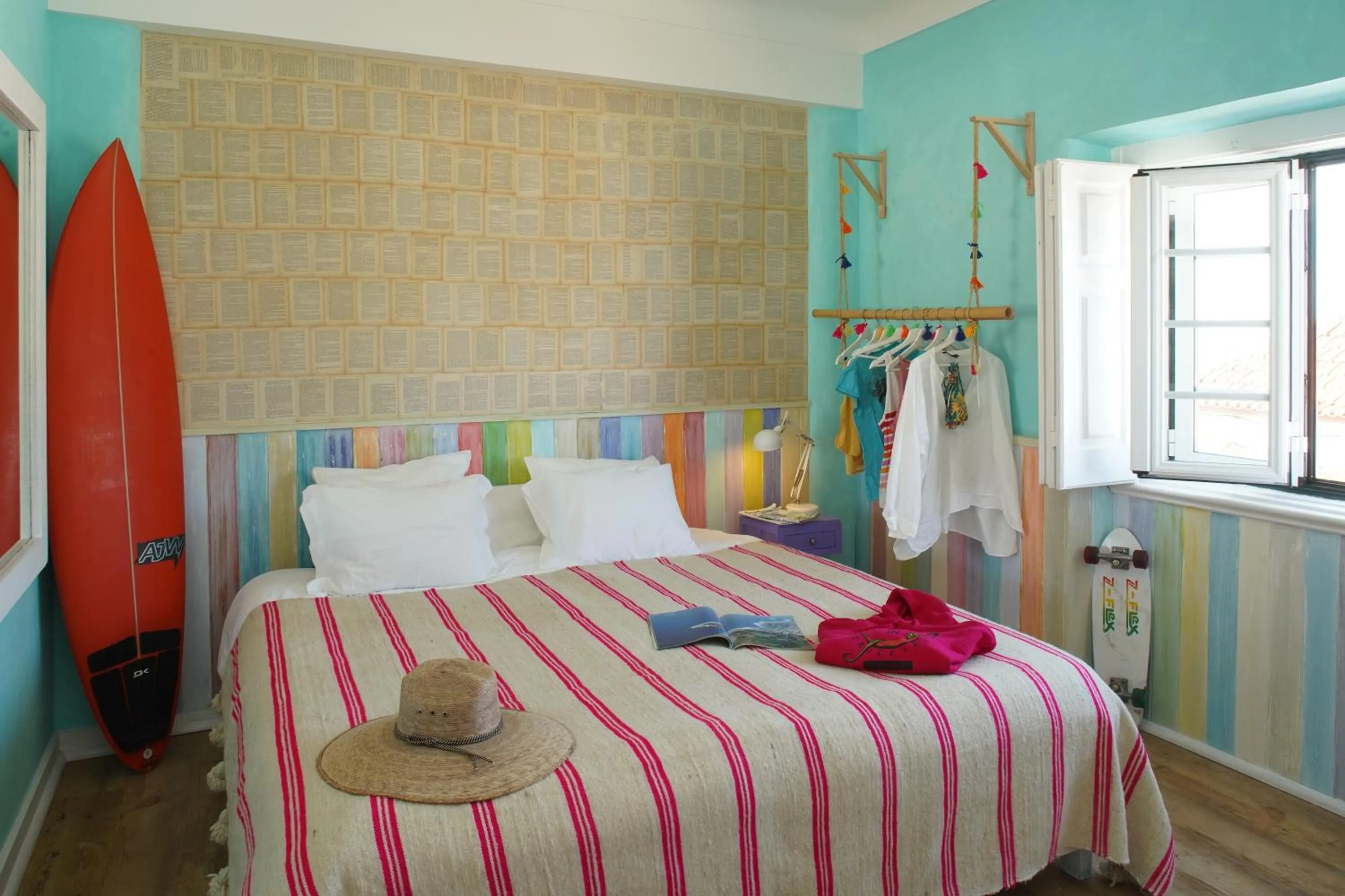 Bedroom, Bed in Chill in Ericeira Surf House
