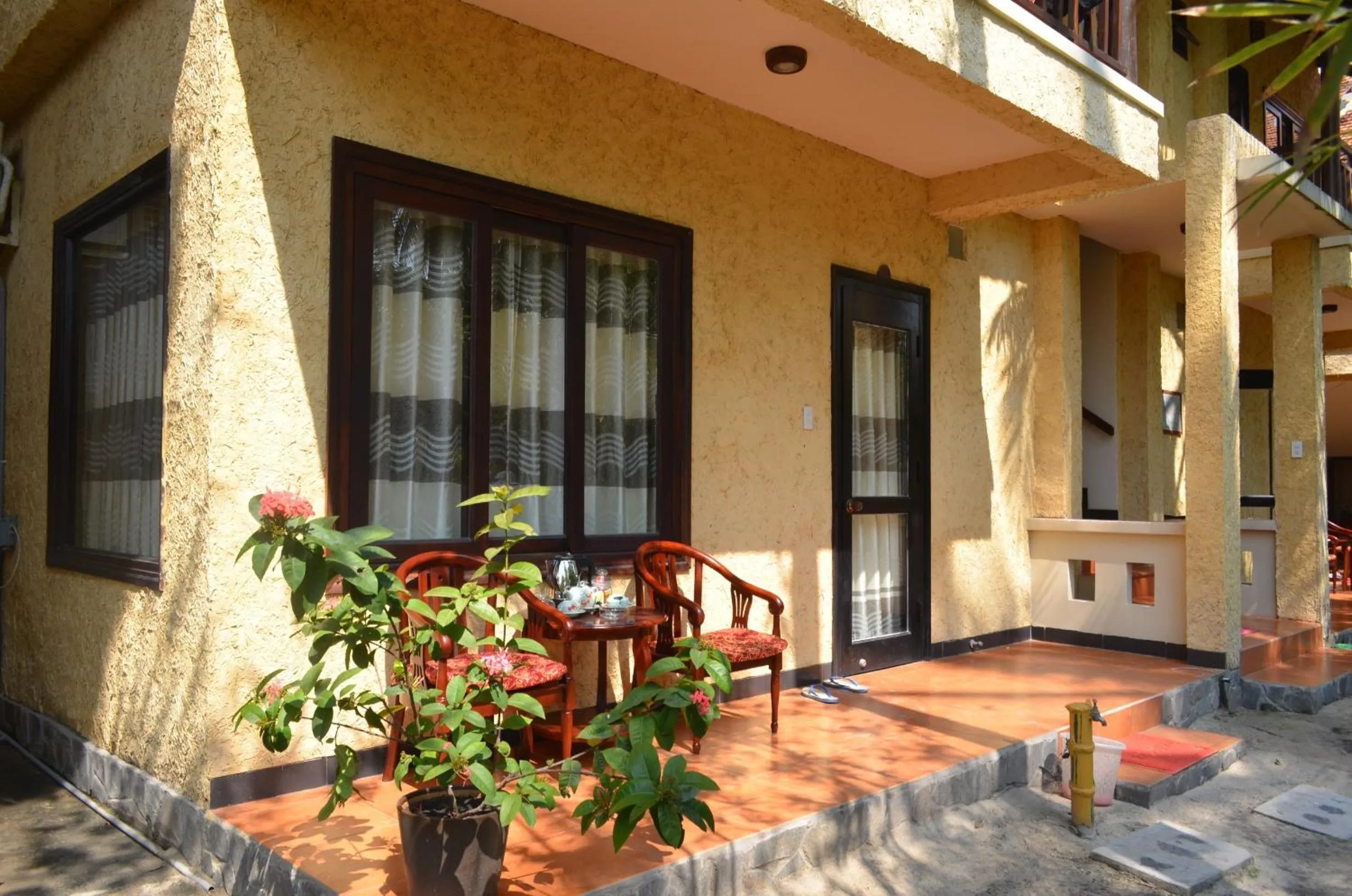 Facade/entrance in Rang Garden Bungalow