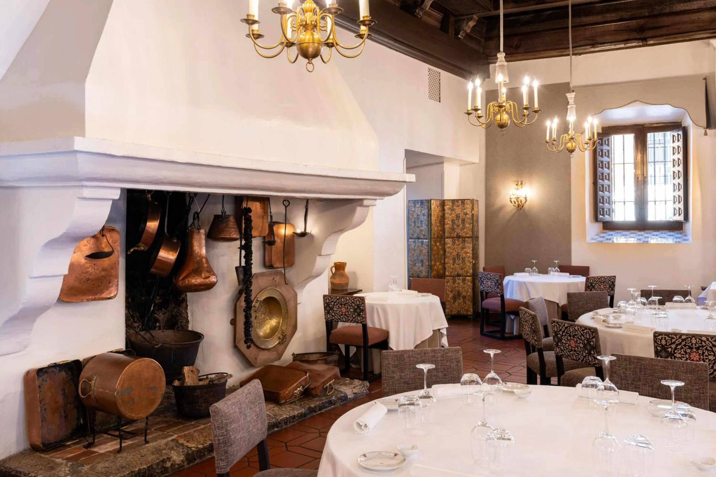 Restaurant/places to eat in Parador de Alcalá de Henares
