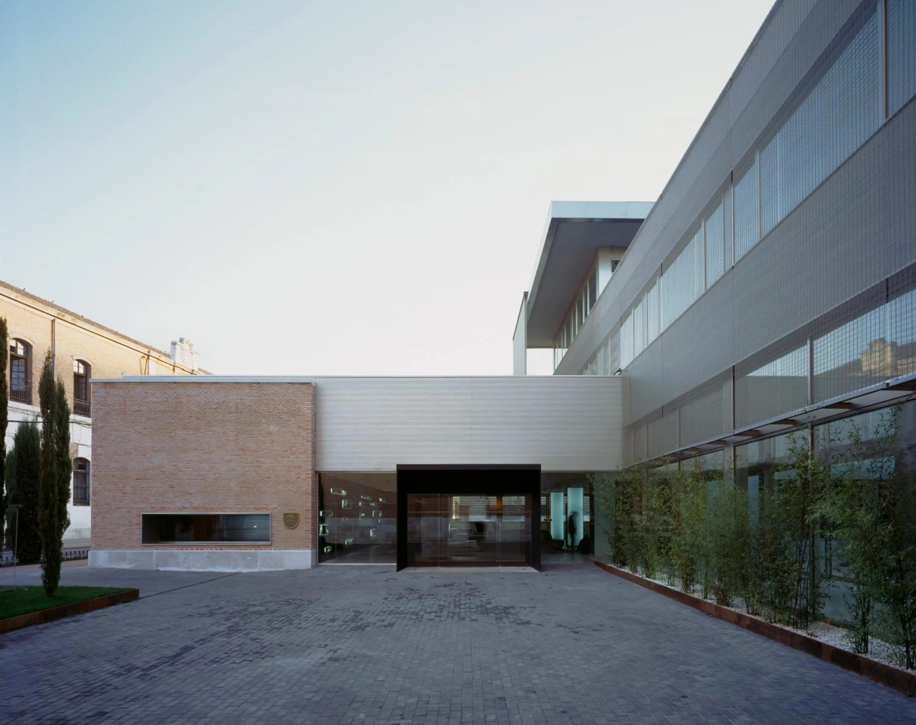 Facade/entrance in Parador de Alcalá de Henares