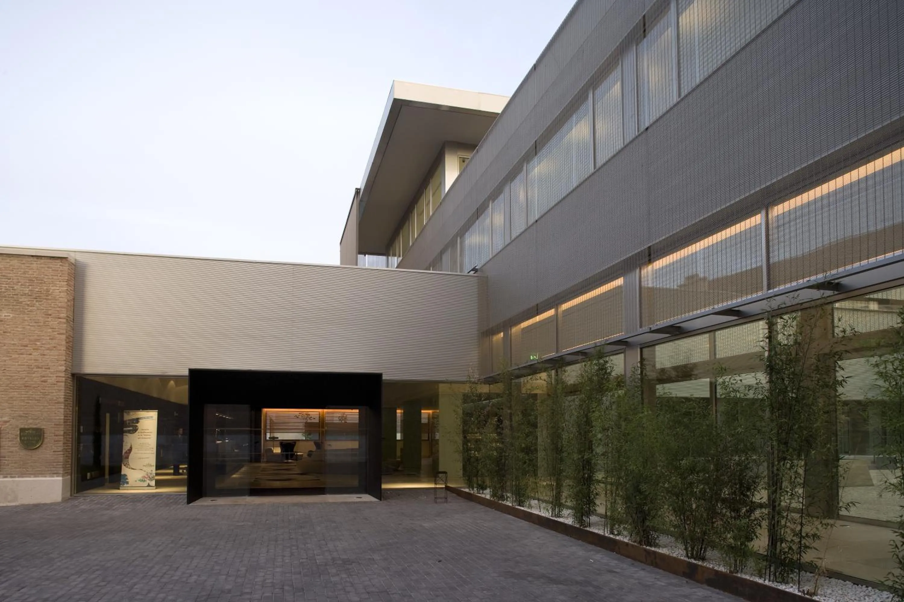 Facade/entrance in Parador de Alcalá de Henares