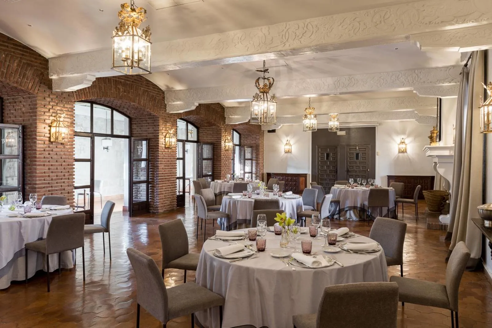 Restaurant/places to eat in Parador de Alcalá de Henares