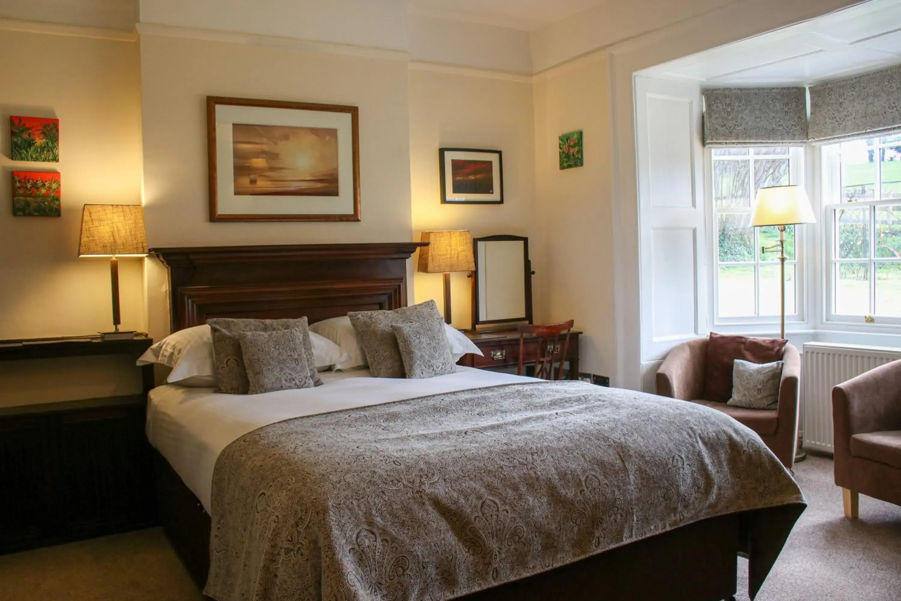 King Double Room - single occupancy in Rollestone Manor B&B and Restaurant King Double Room - single occupancy in Rollestone Manor B&B and Restaurant