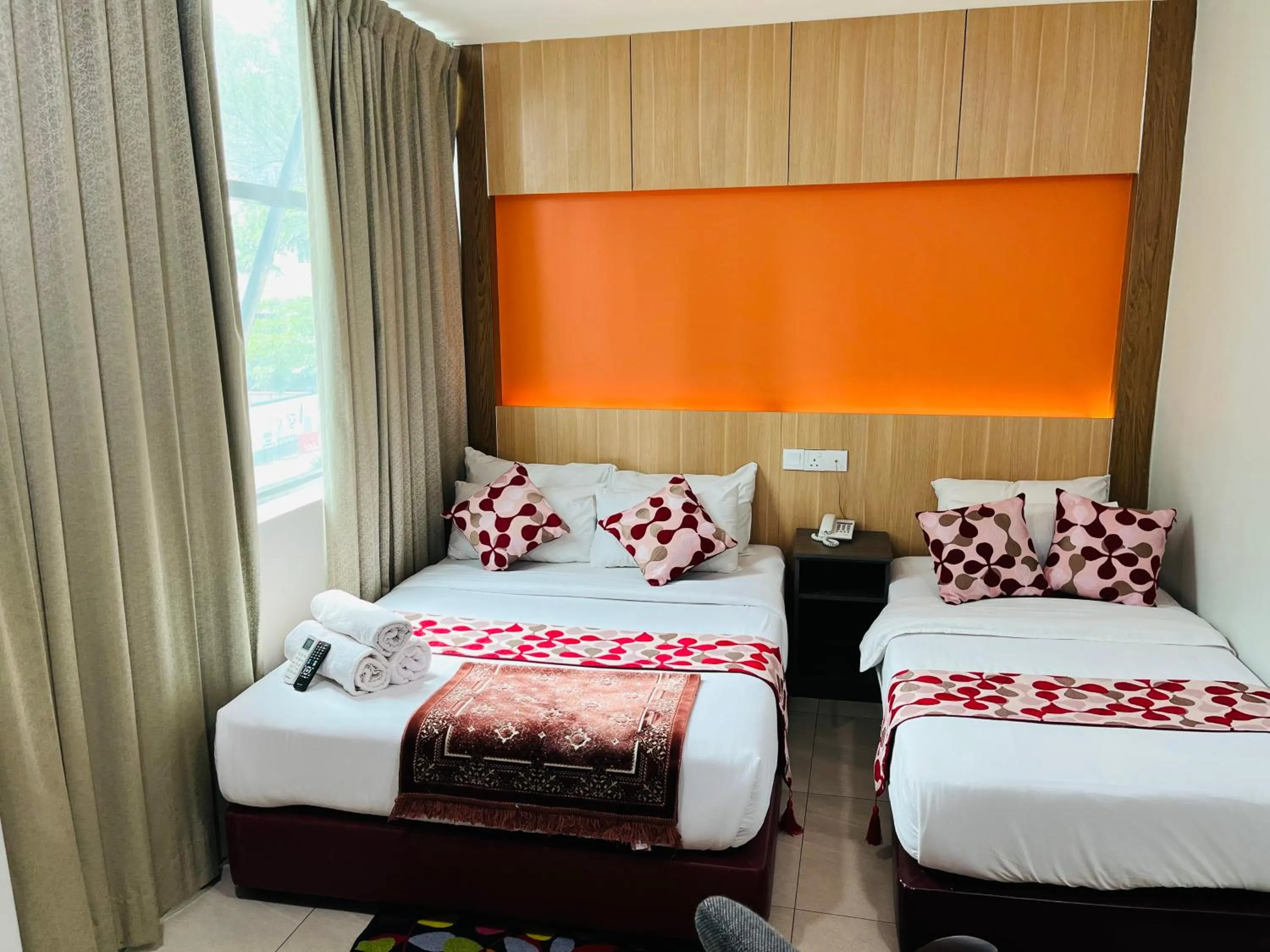 Property building, Bed in Prime Hotel at TRX Tower