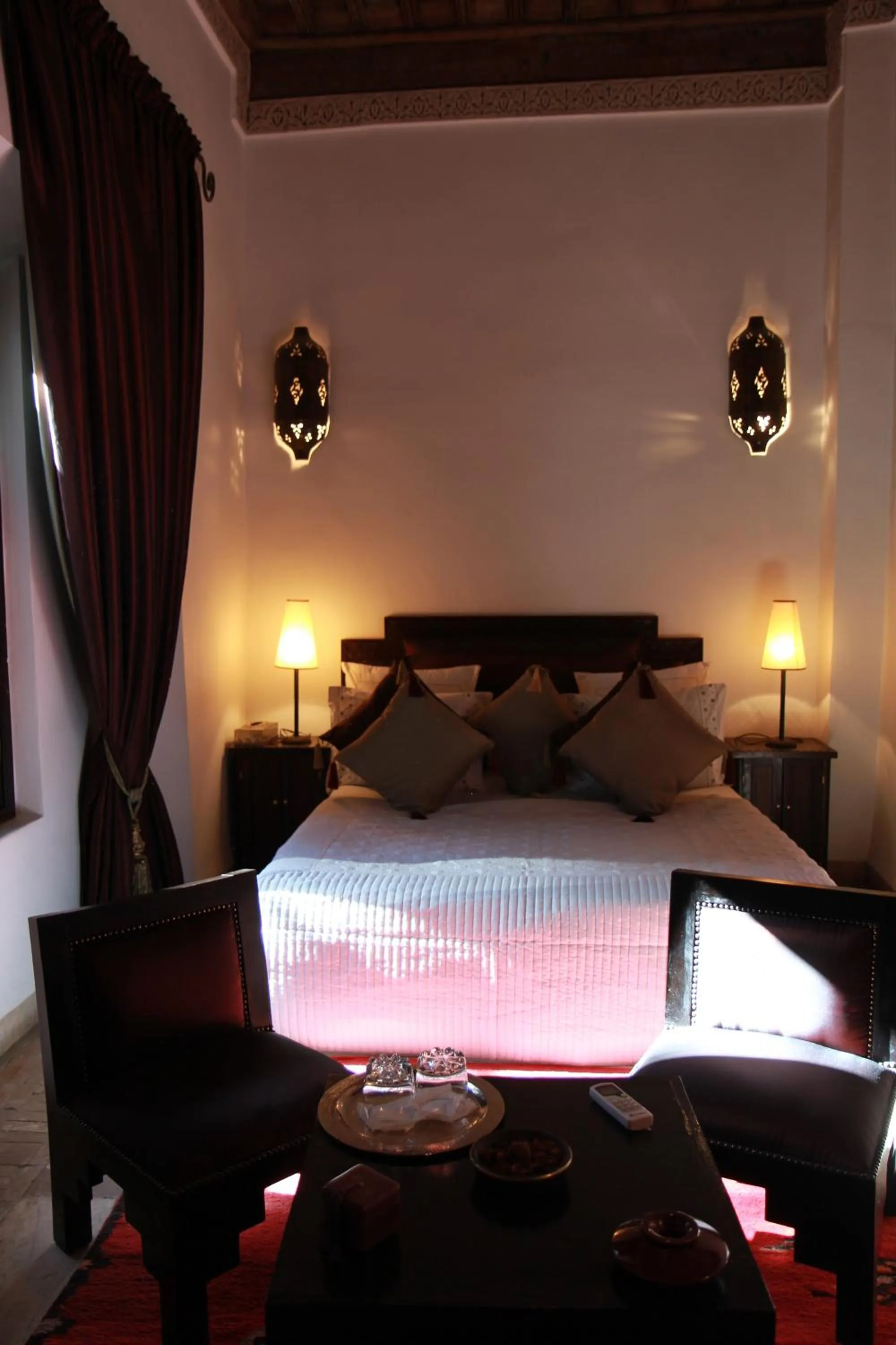 Photo of the whole room, Bed in Riad Terra Bahia
