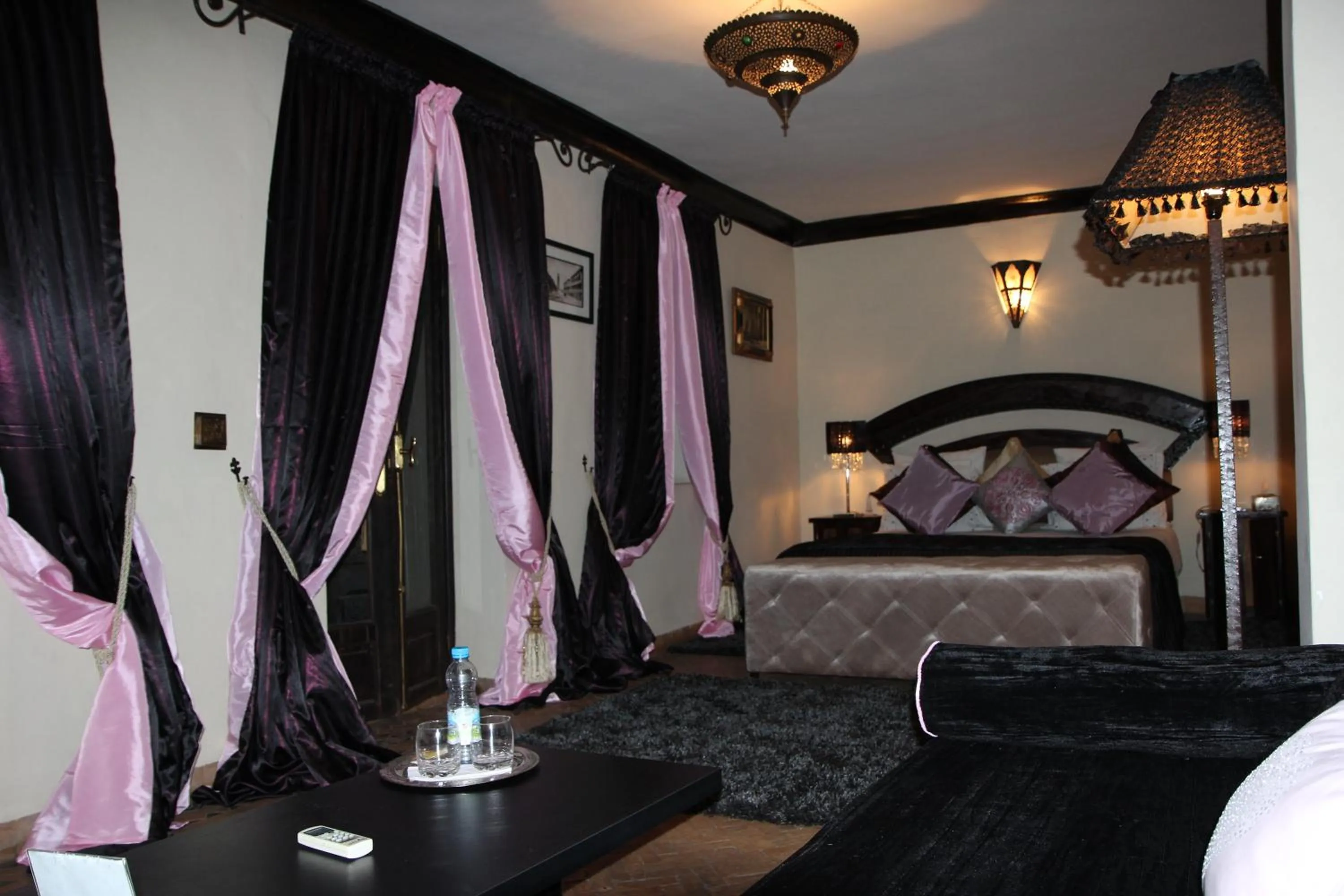 Decorative detail, Bed in Riad Terra Bahia