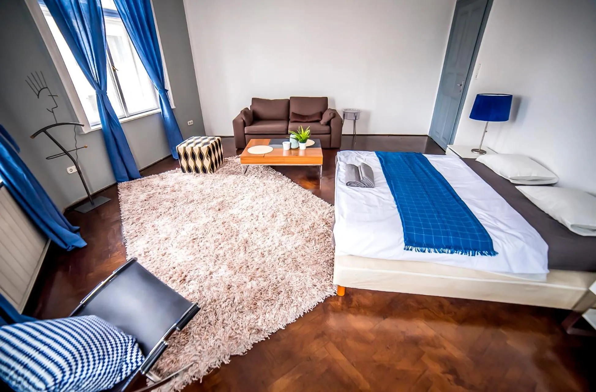 Photo of the whole room in 2B Hostel & Rooms