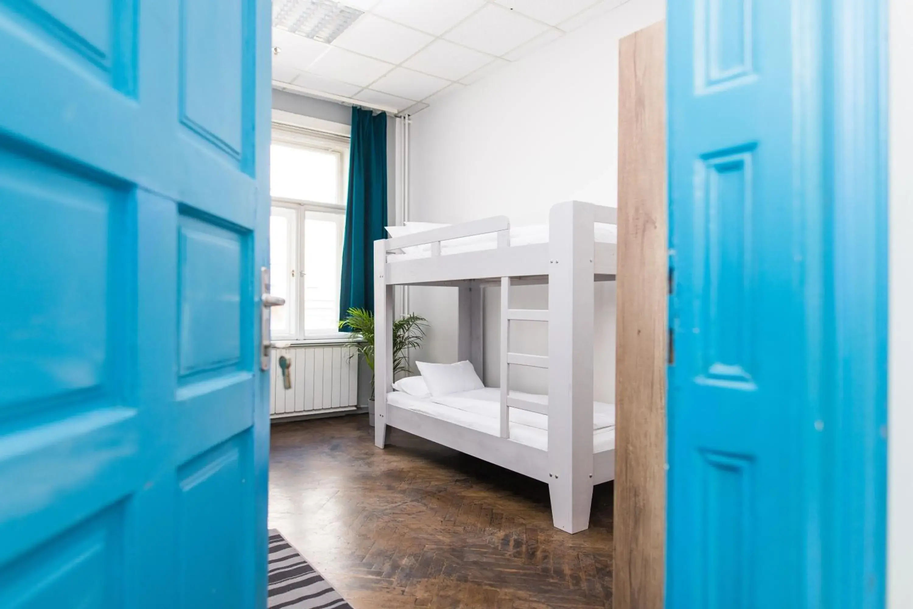 Bed in 8-Bed Mixed Dormitory Room in 2B Hostel & Rooms Bed in 8-Bed Mixed Dormitory Room in 2B Hostel & Rooms