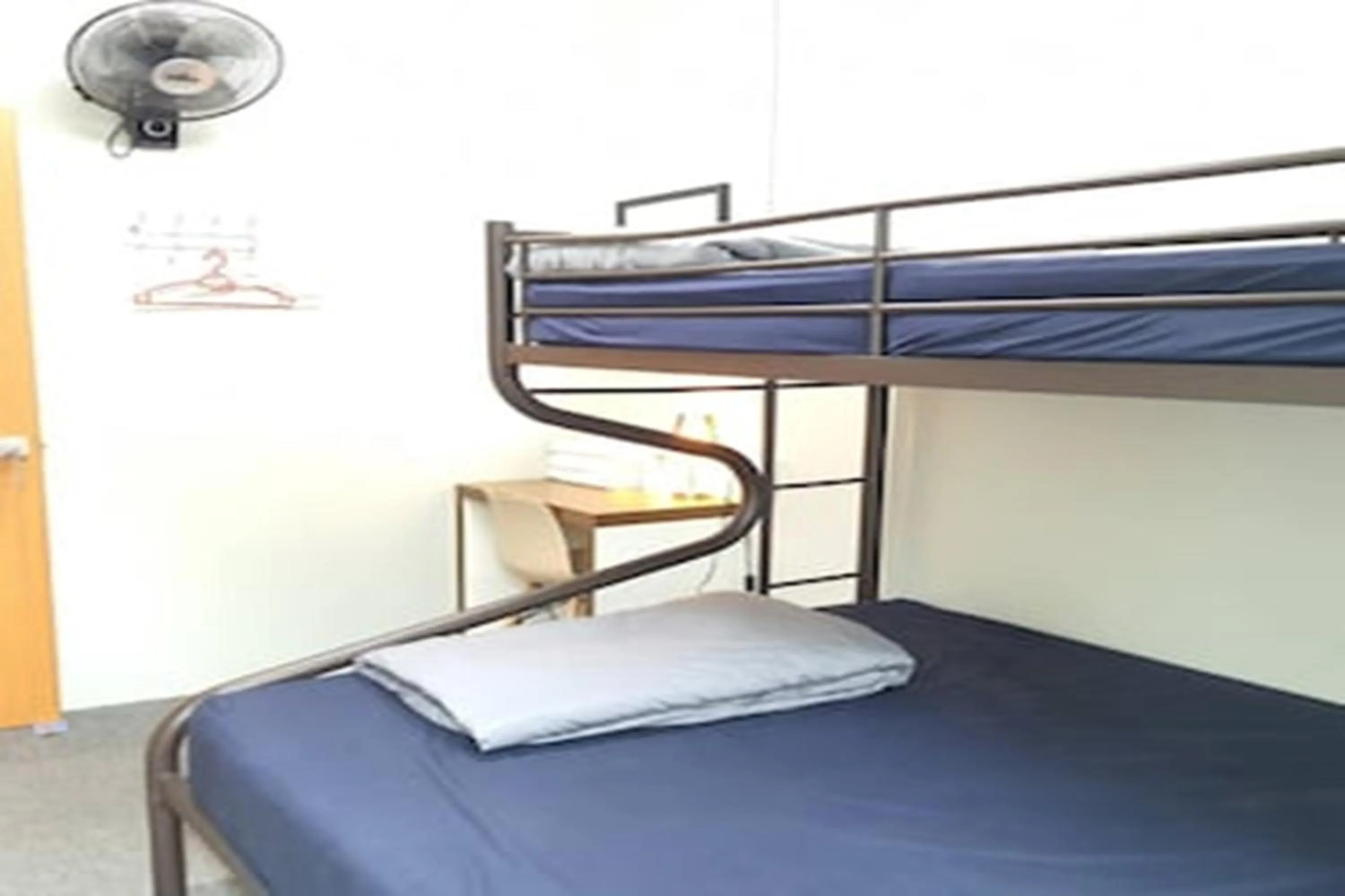 Photo of the whole room in SPOT ON 89751 Bed Station Guest House