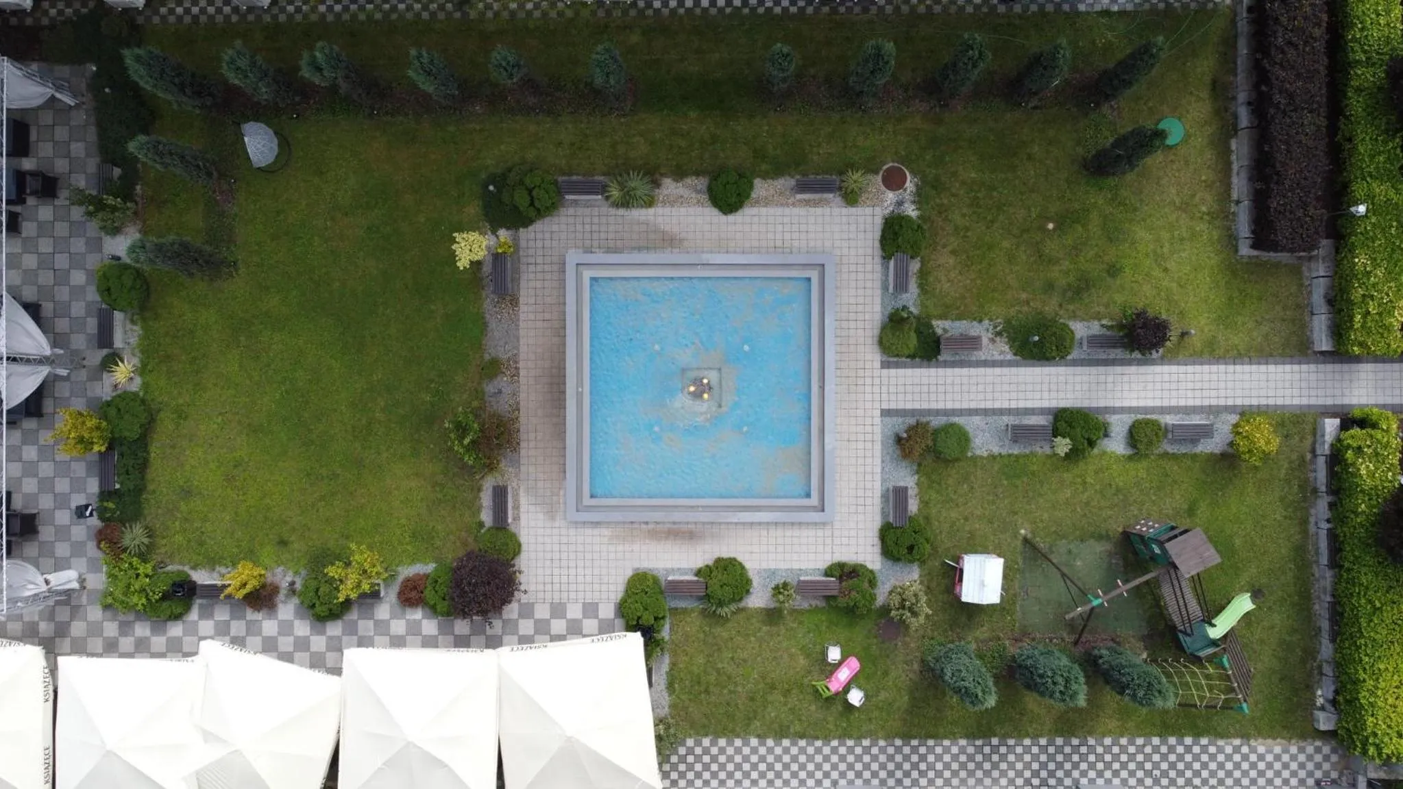 Garden in Hotel Malinowski Business