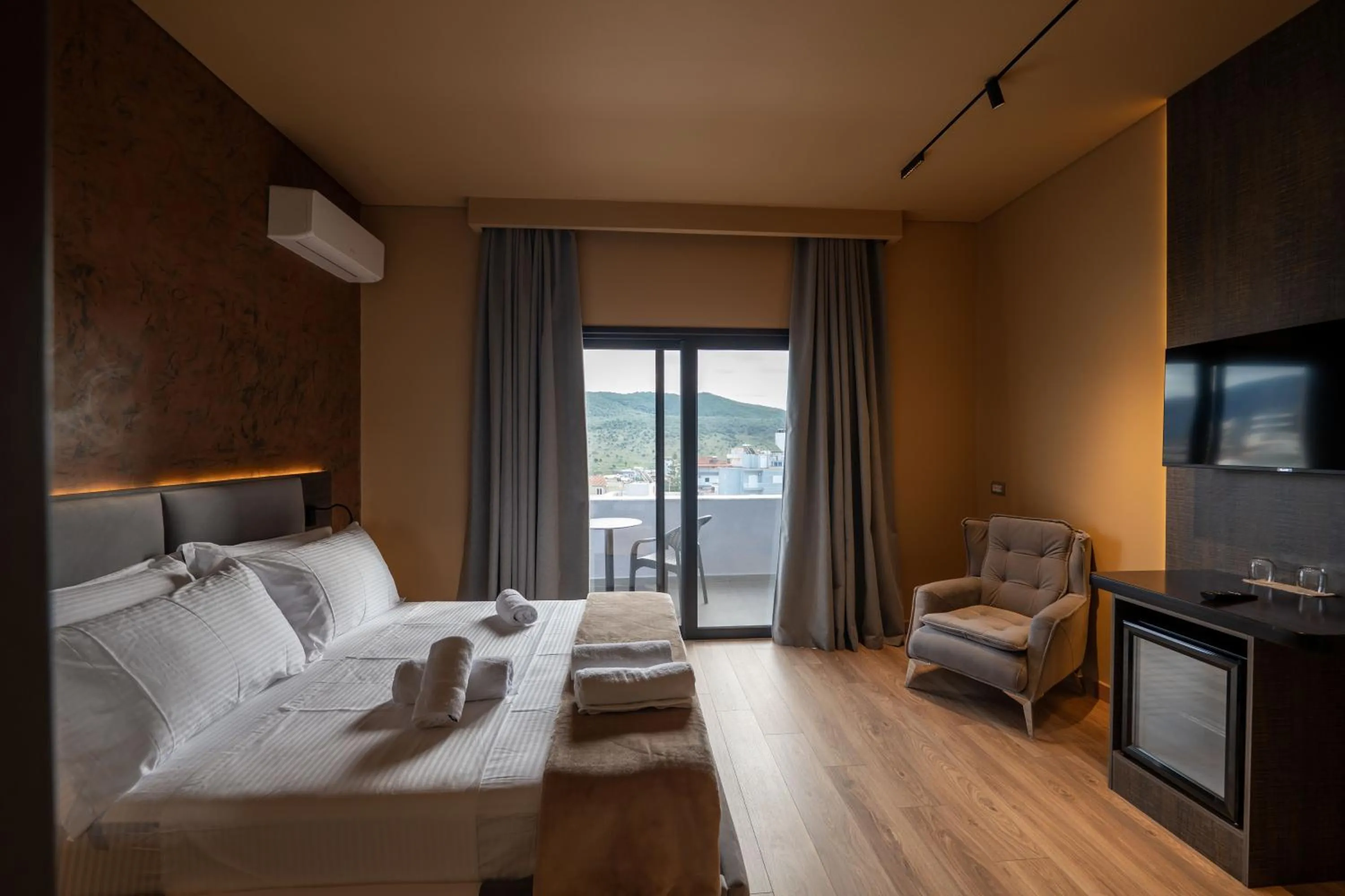 Bed in Hotel Piramida