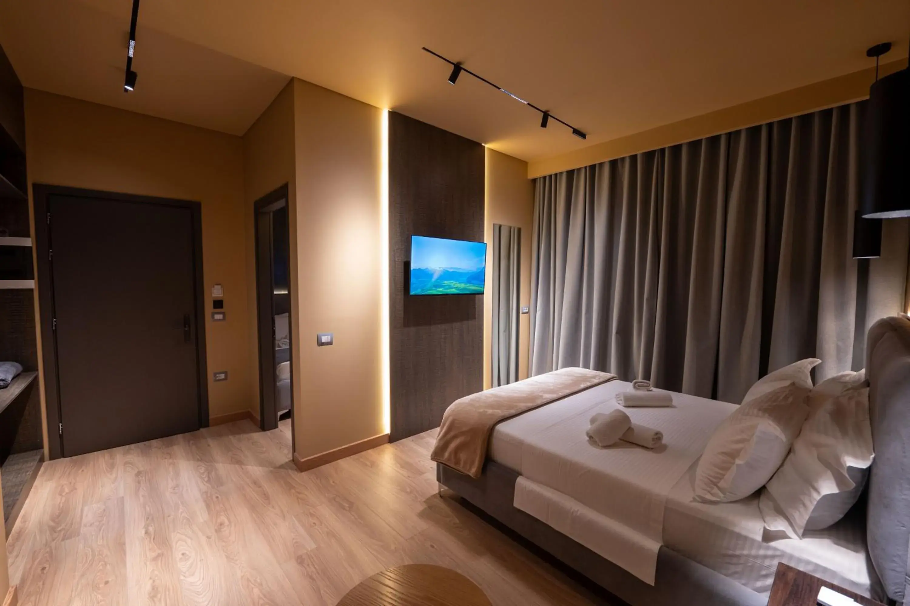 Deluxe Quadruple Room in Hotel Piramida Deluxe Quadruple Room in Hotel Piramida