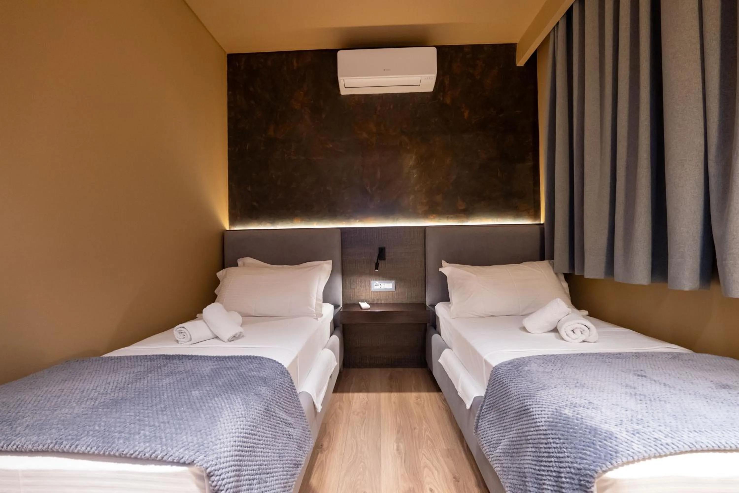 Bed in Hotel Piramida