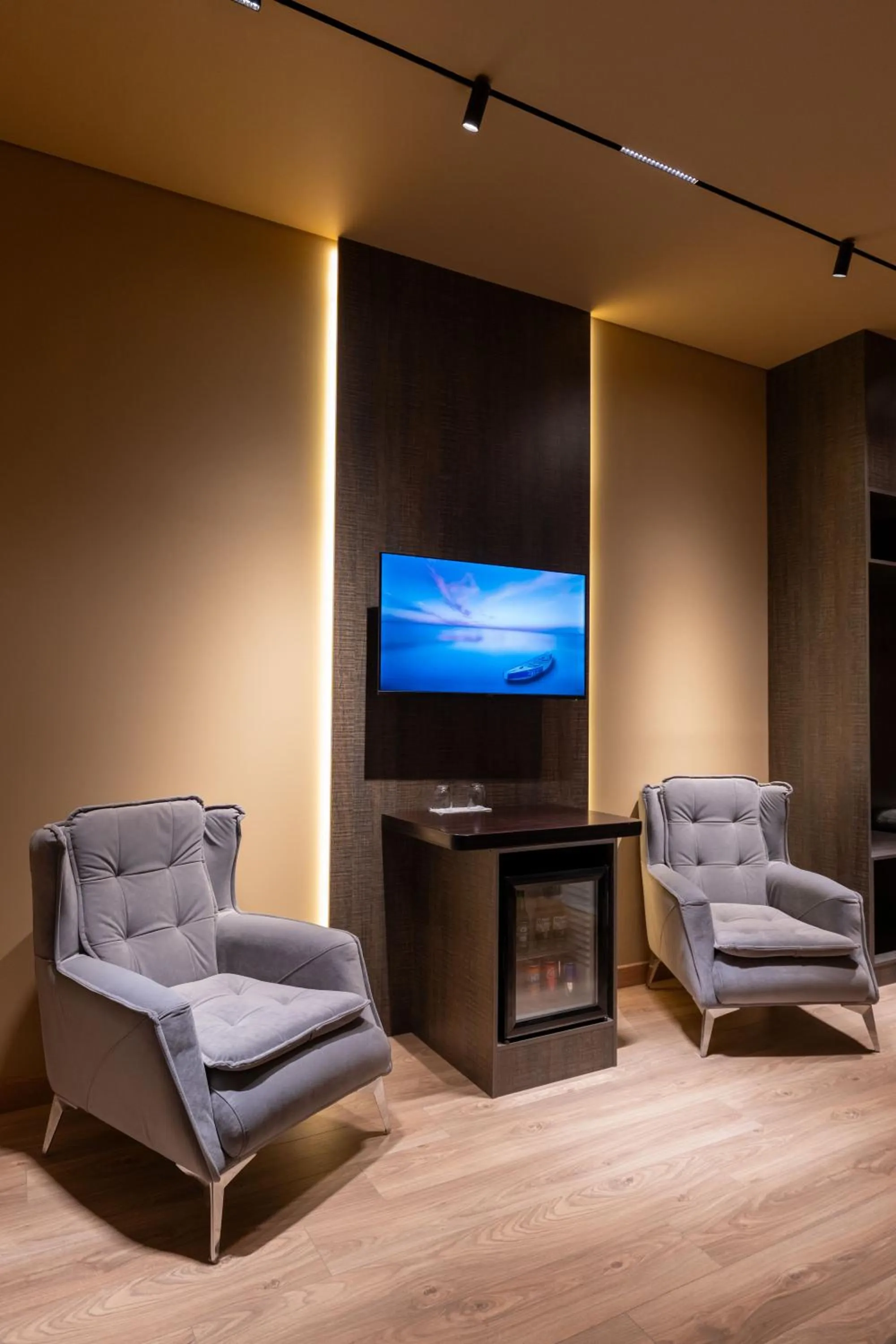 TV and multimedia in Hotel Piramida