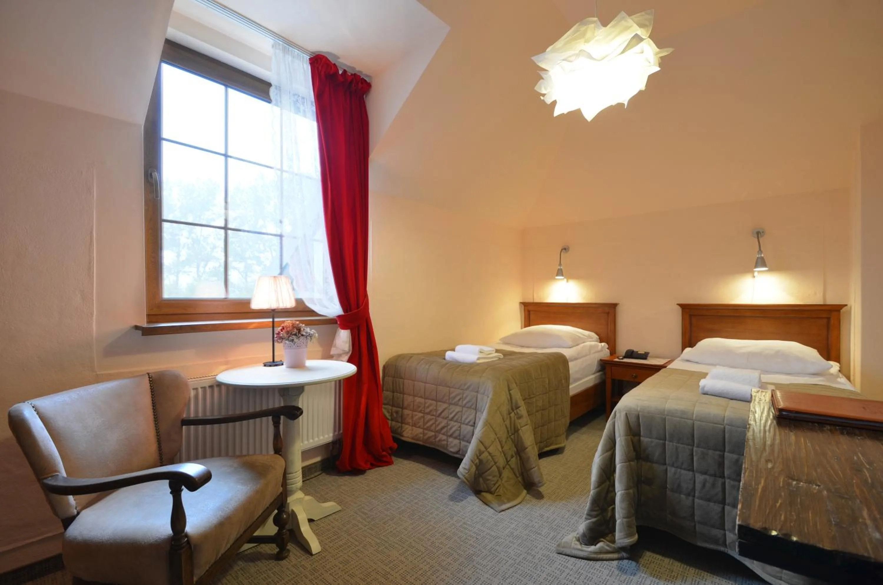 Bed in Hotel Dworek nad Regą