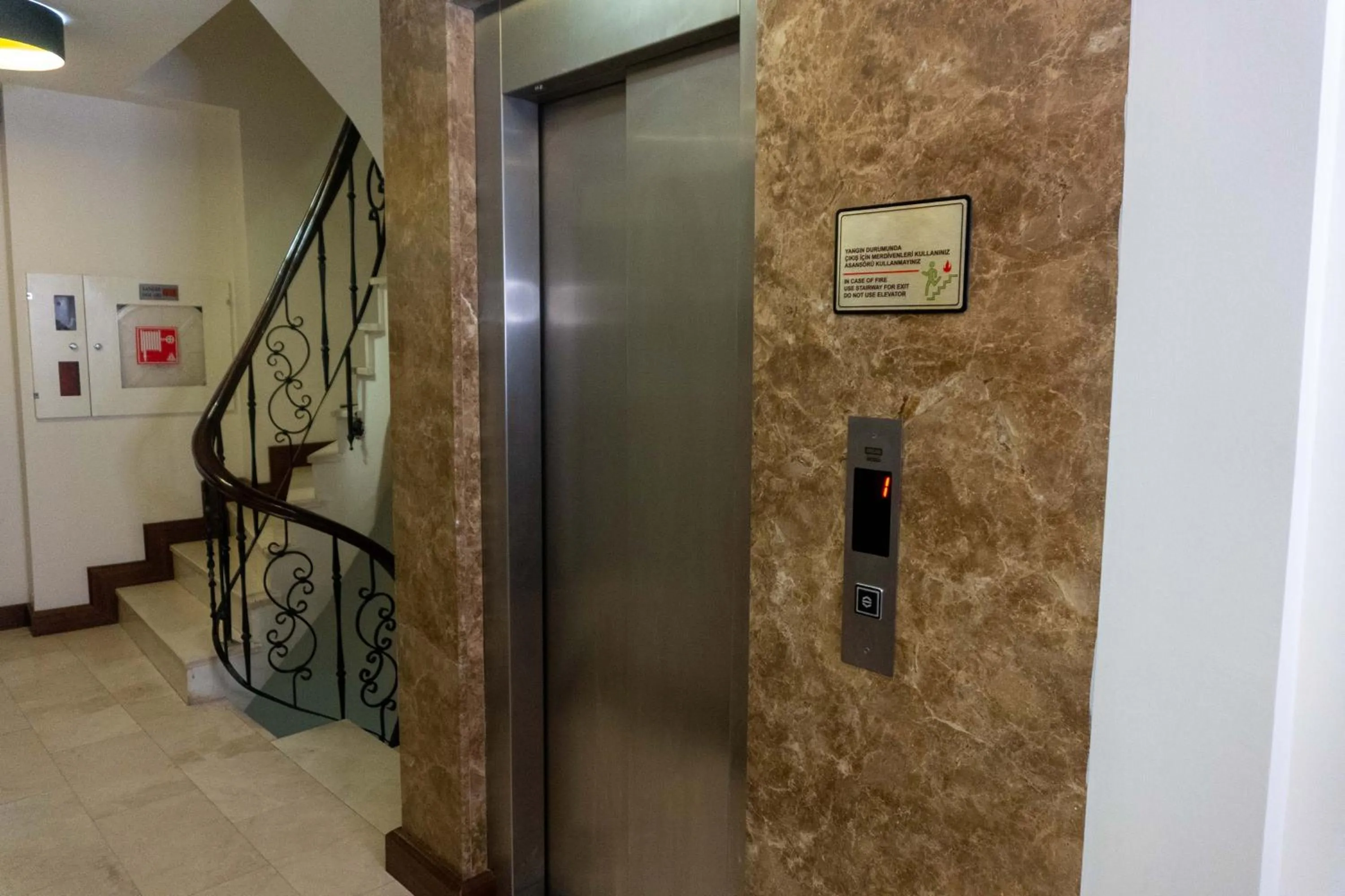 elevator in Long Stay İstanbul Hotel