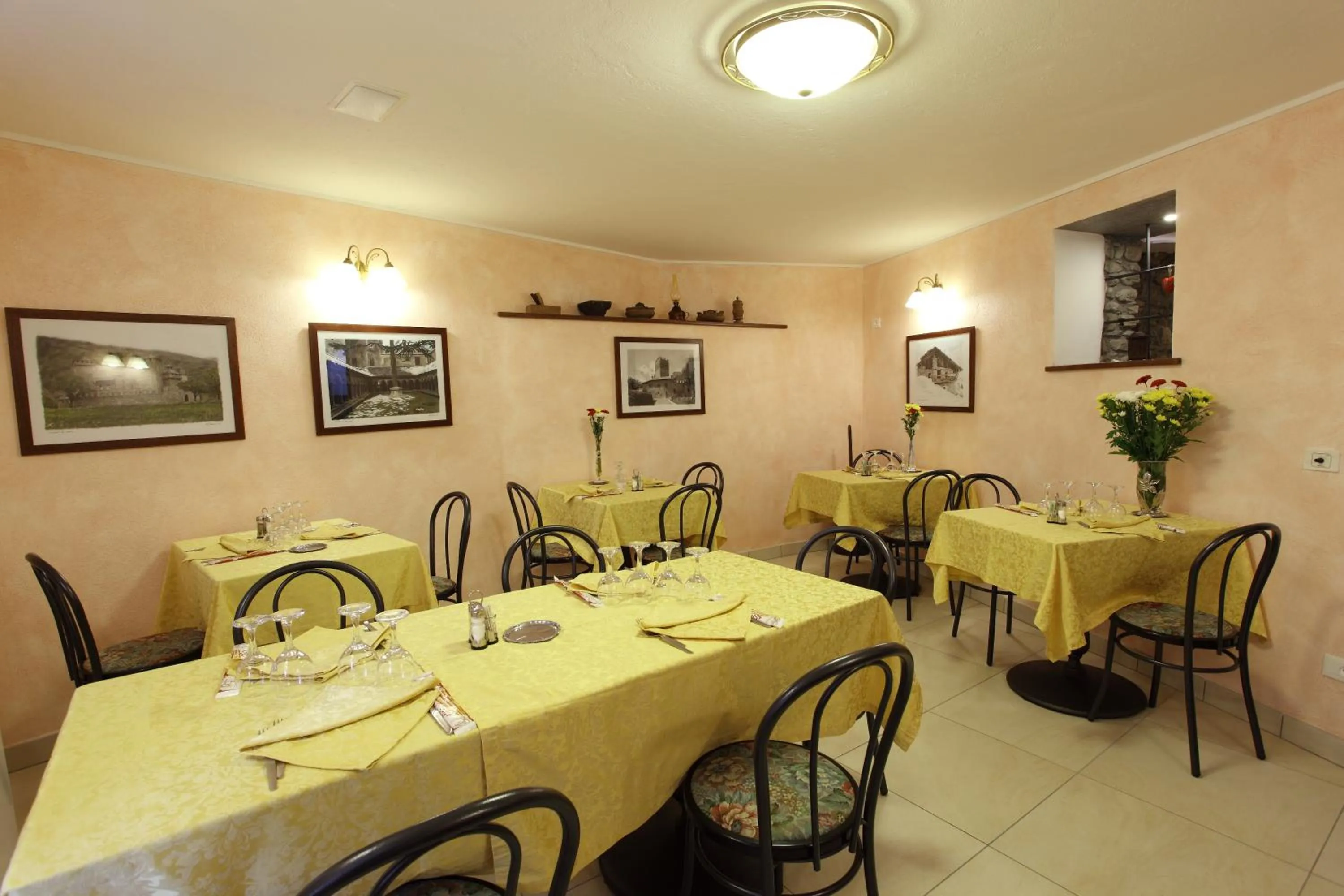 Restaurant/places to eat in Hotel Cecchin